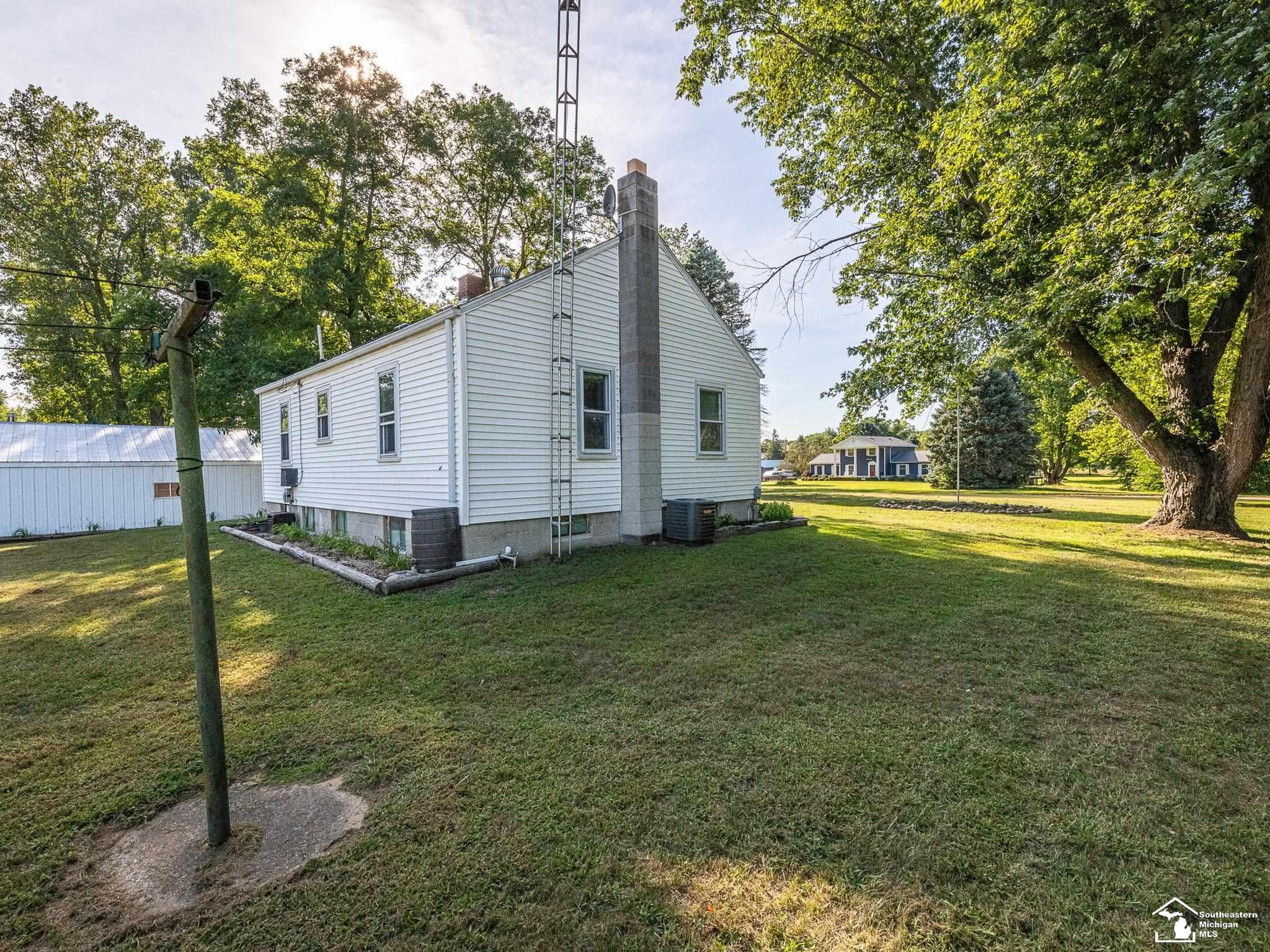 16325 Dixon Road, Petersburg, MI 49270 — Photo 24