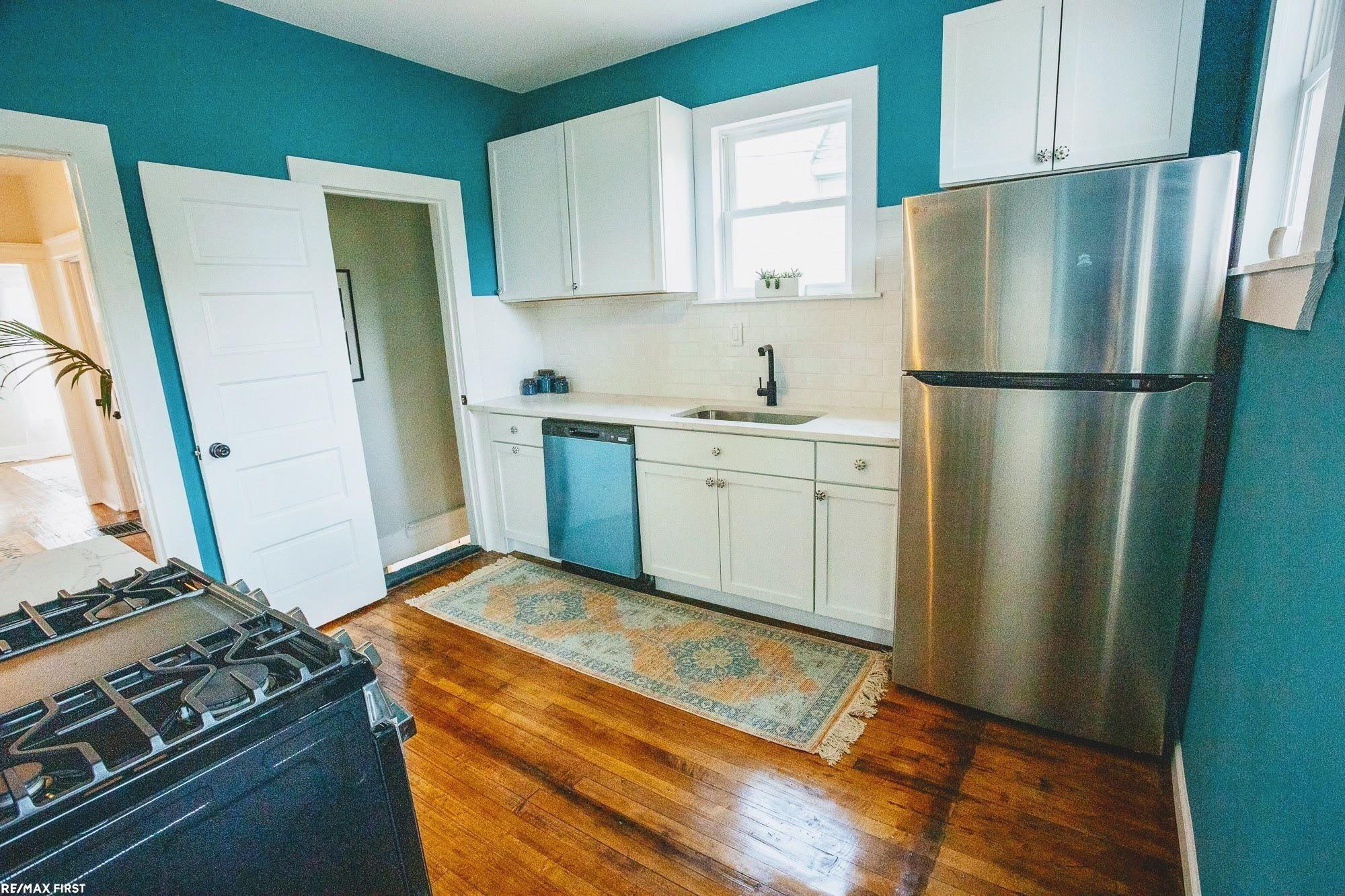 5746 Vermont Street, Detroit, MI 48208 — Photo 8