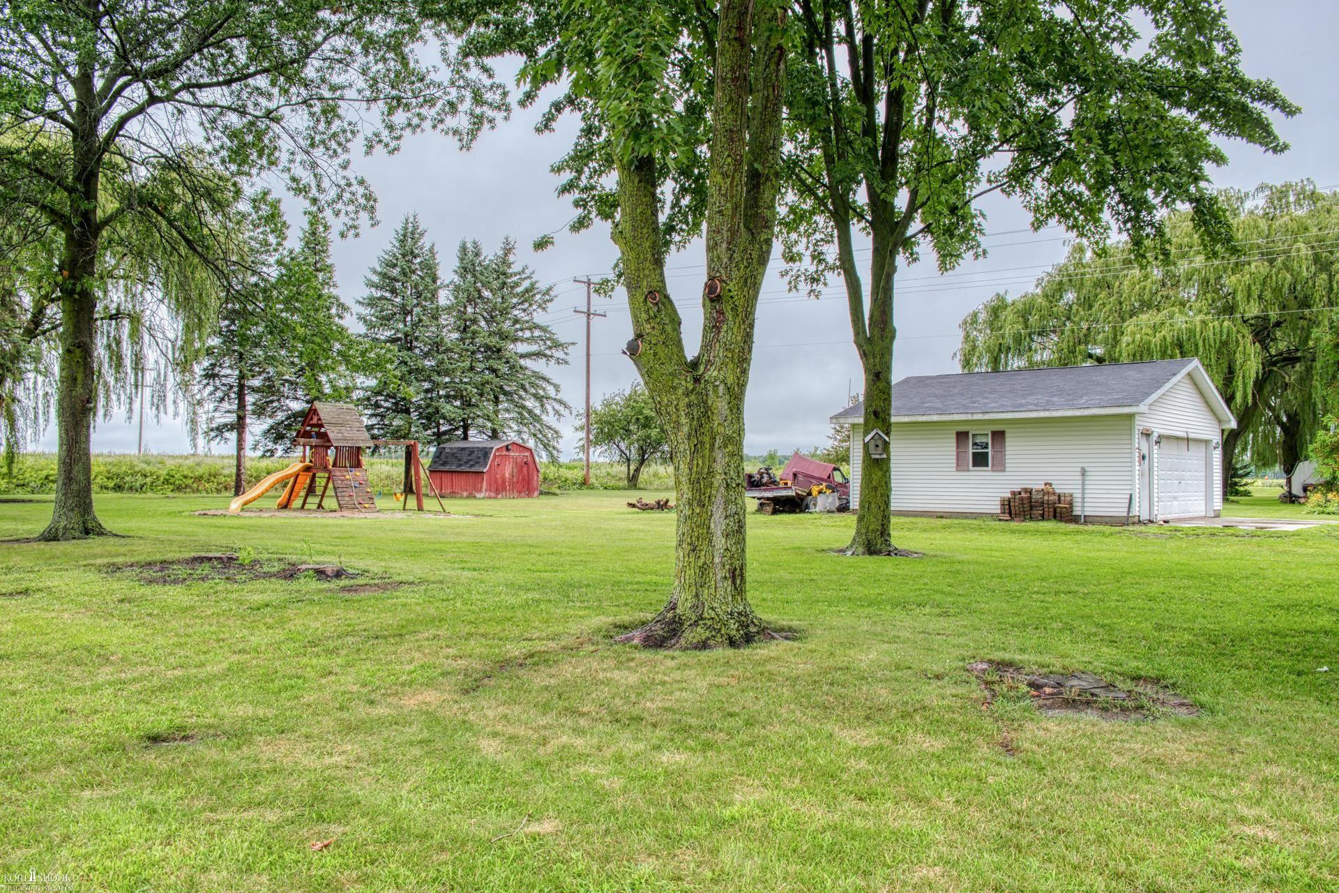 309 N Herring Street, Ashley, MI 48806 — Photo 23