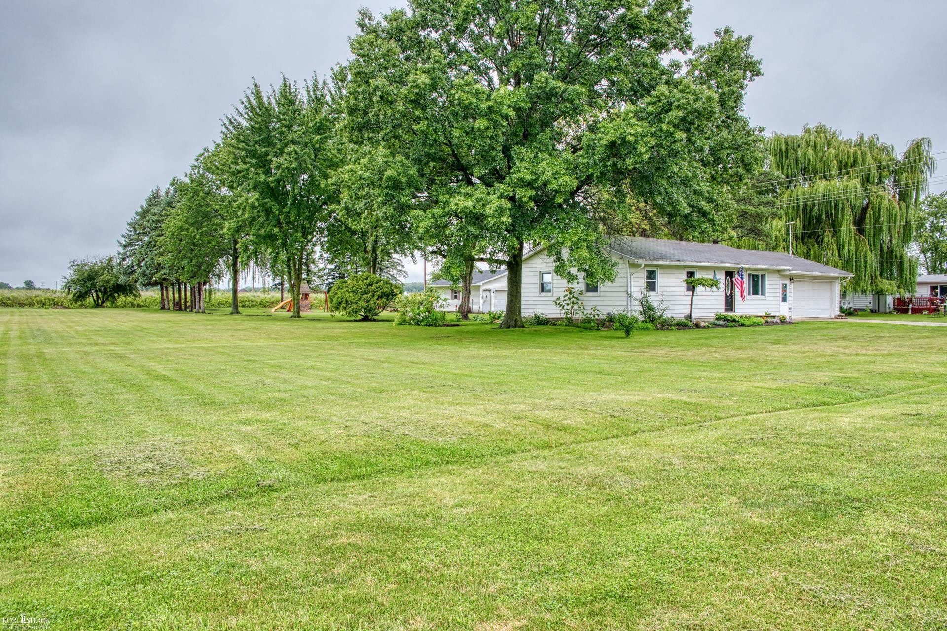 309 N Herring Street, Ashley, MI 48806 — Photo 31