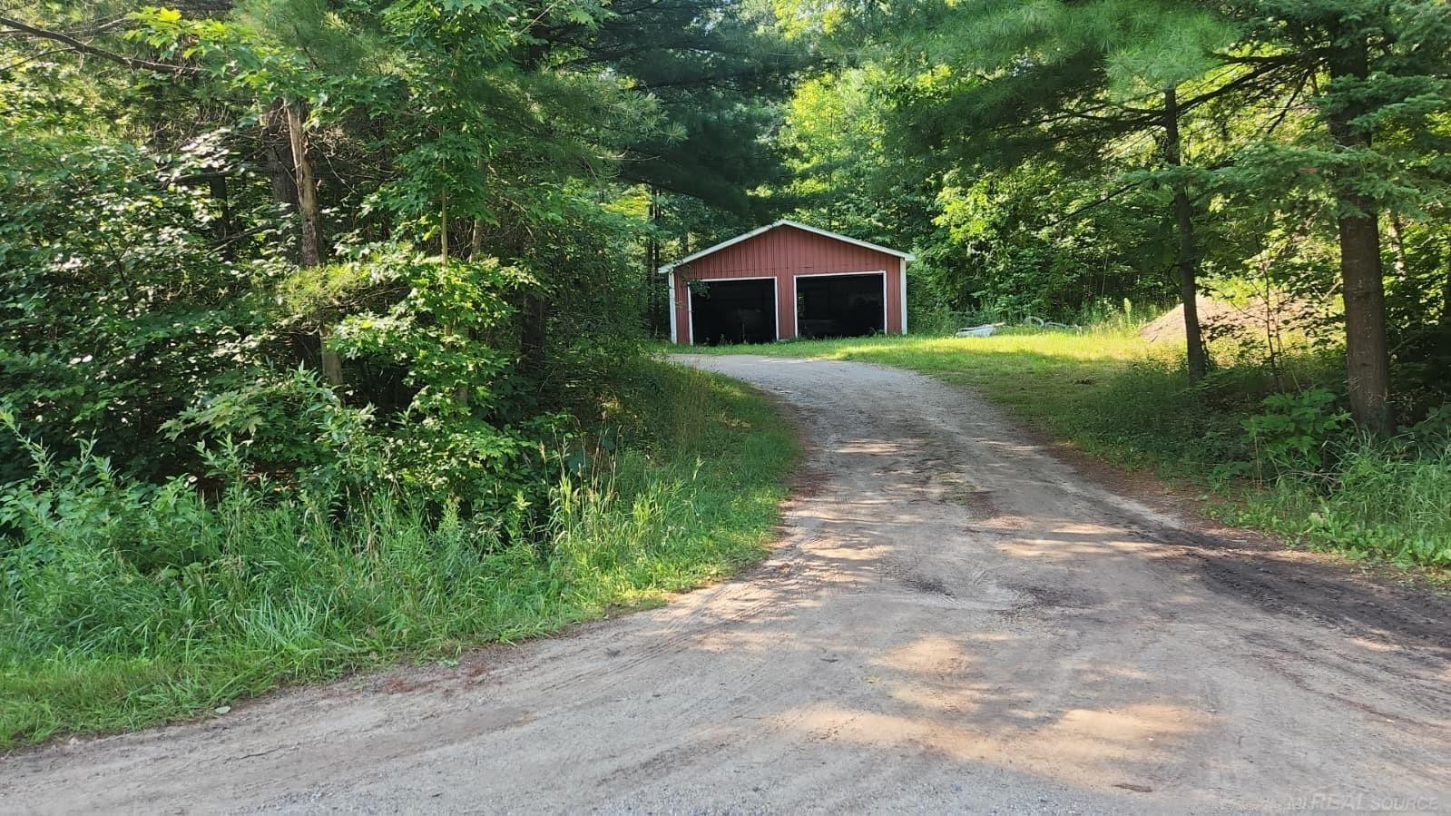 13897 19 Mile Road, Leroy, MI 49655 — Photo 2