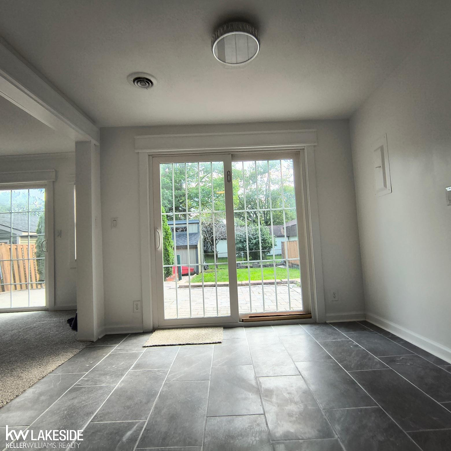 50925 Ashley Street, New Baltimore, MI 48047 — Photo 17