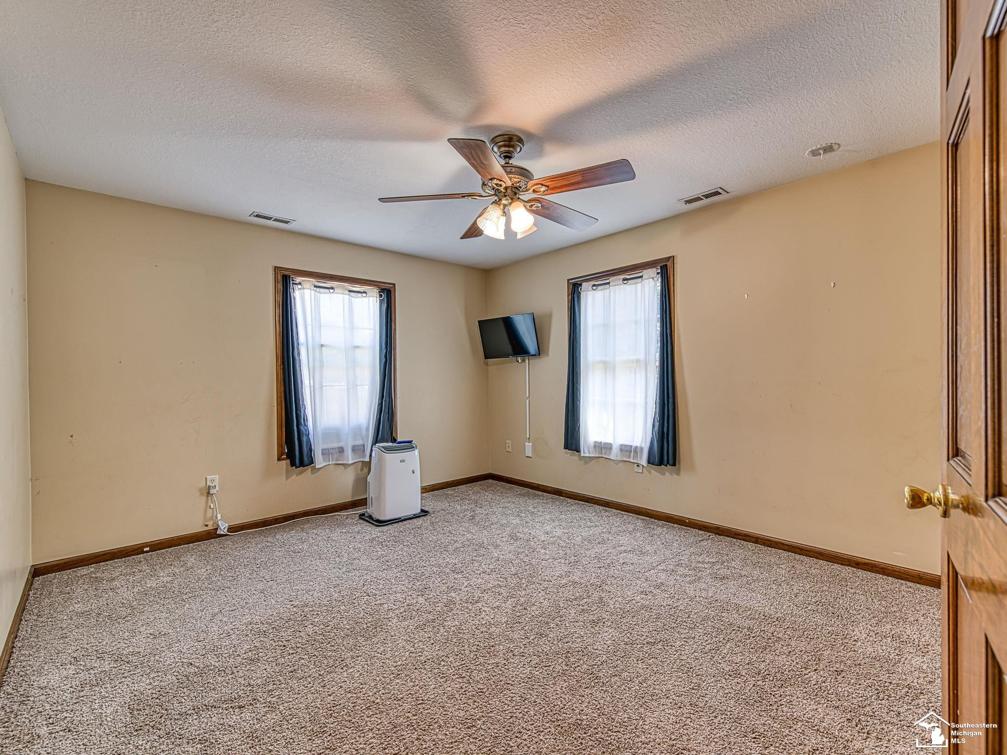 196 E Elm Street, Petersburg, MI 49270 — Photo 26