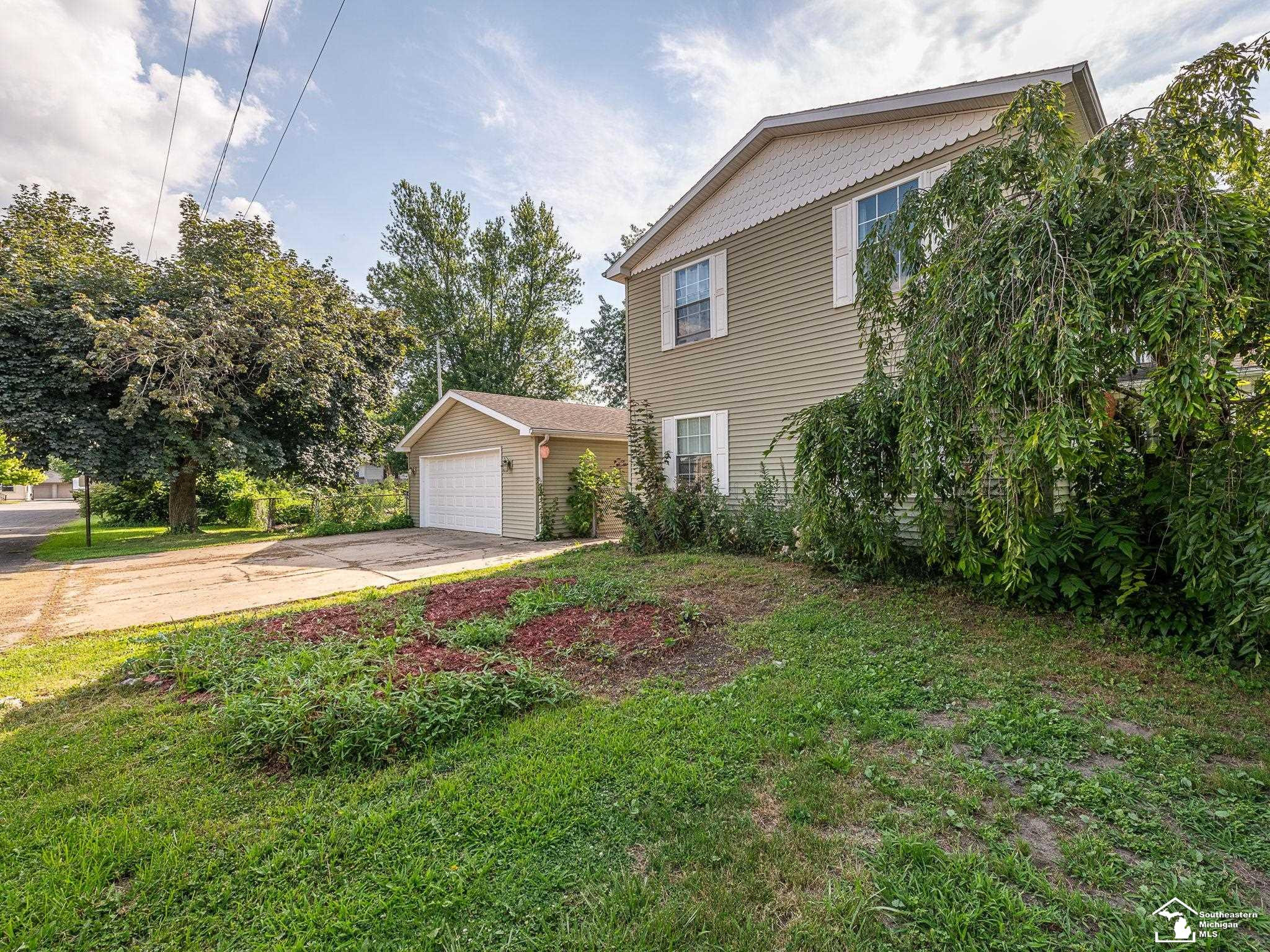 196 E Elm Street, Petersburg, MI 49270 — Photo 35