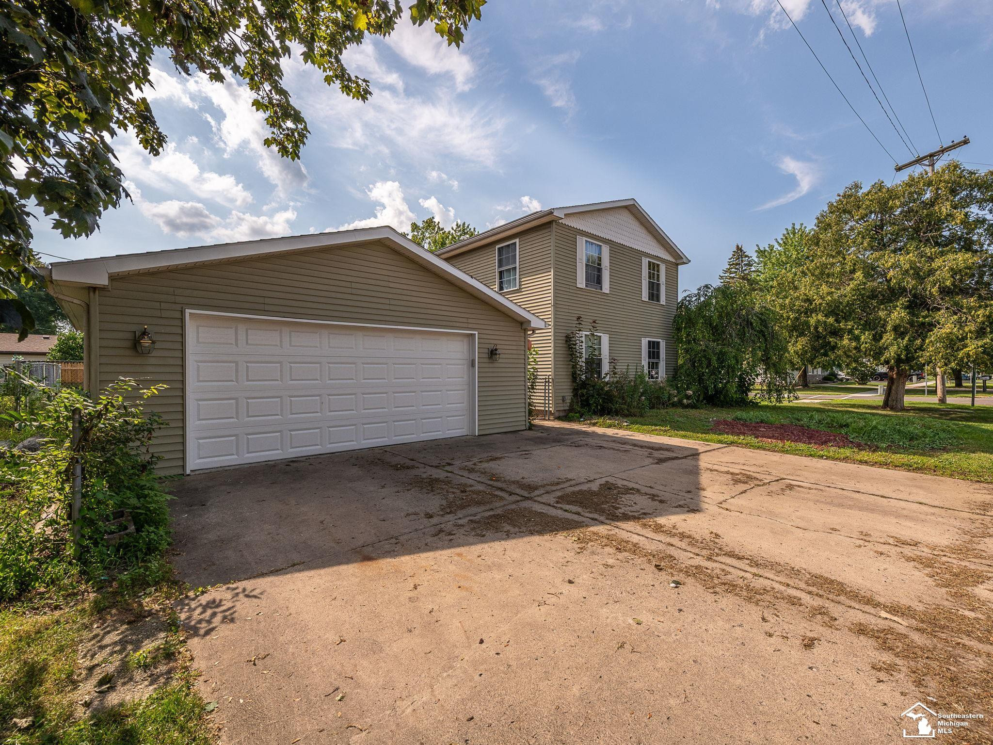 196 E Elm Street, Petersburg, MI 49270 — Photo 36