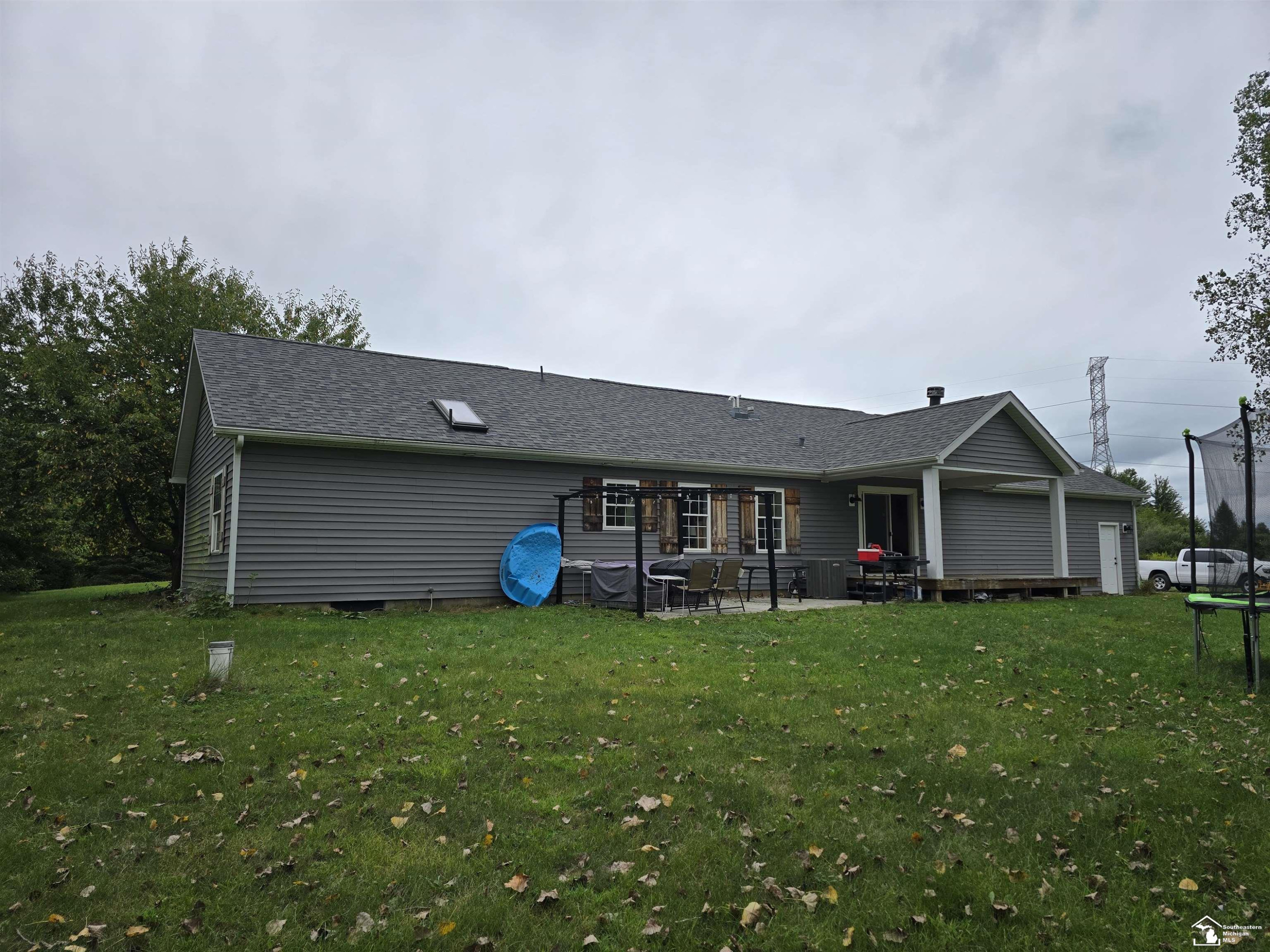 6654 Alcott Road, Petersburg, MI 49270 — Photo 9