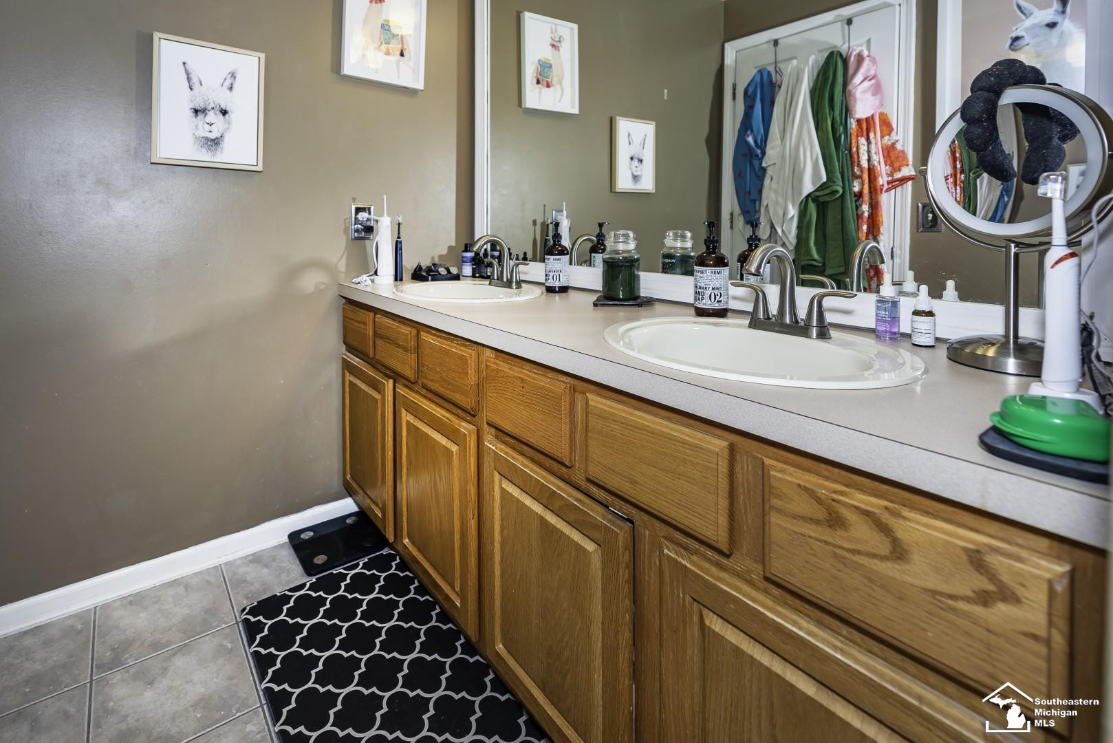 6131 Creekside Circle, Ypsilanti, MI 48197 — Photo 21