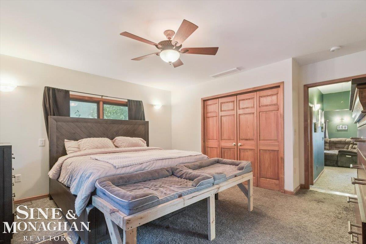 2006 S Riverside Avenue, MI — Photo 11