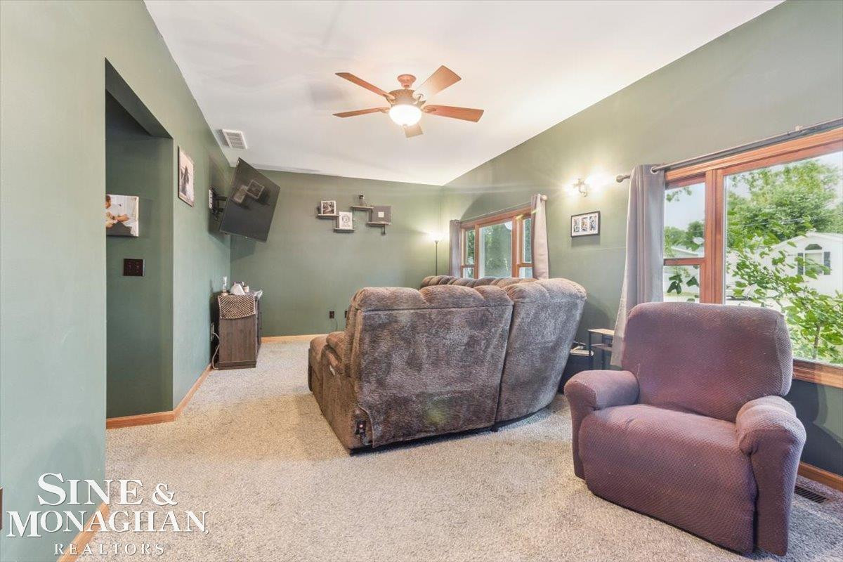 2006 S Riverside Avenue, MI — Photo 13
