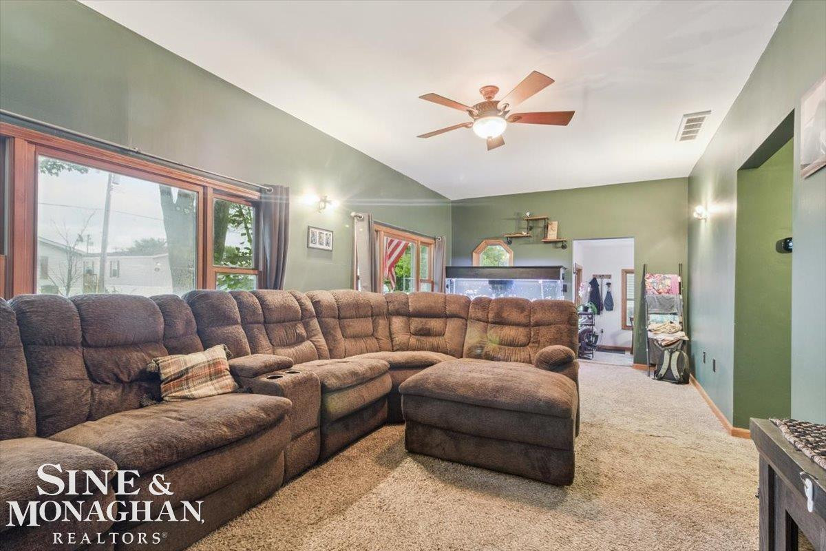 2006 S Riverside Avenue, MI — Photo 15