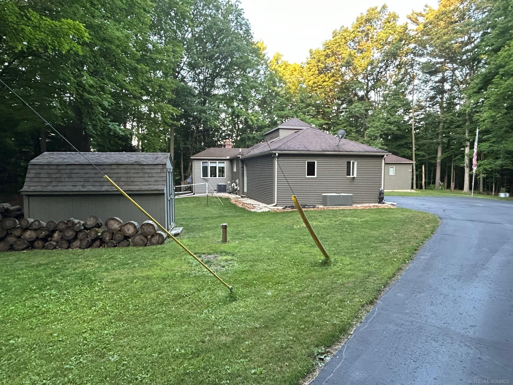5699 Sycamore Lane, MI 48049 — Photo 8