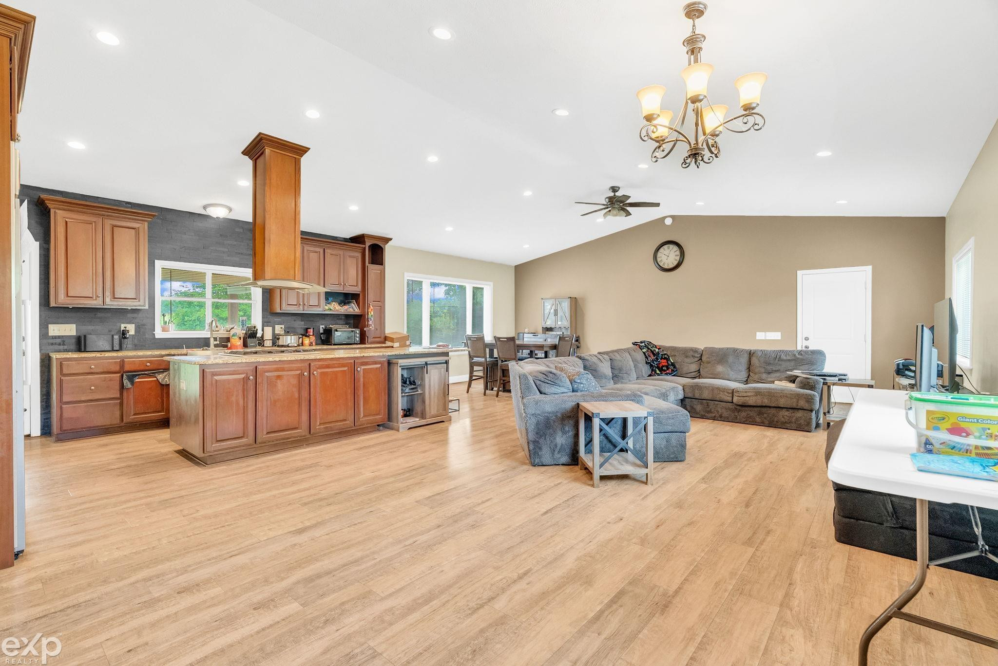 8808 S federal Road, Shepherd, MI 48883 — Photo 5