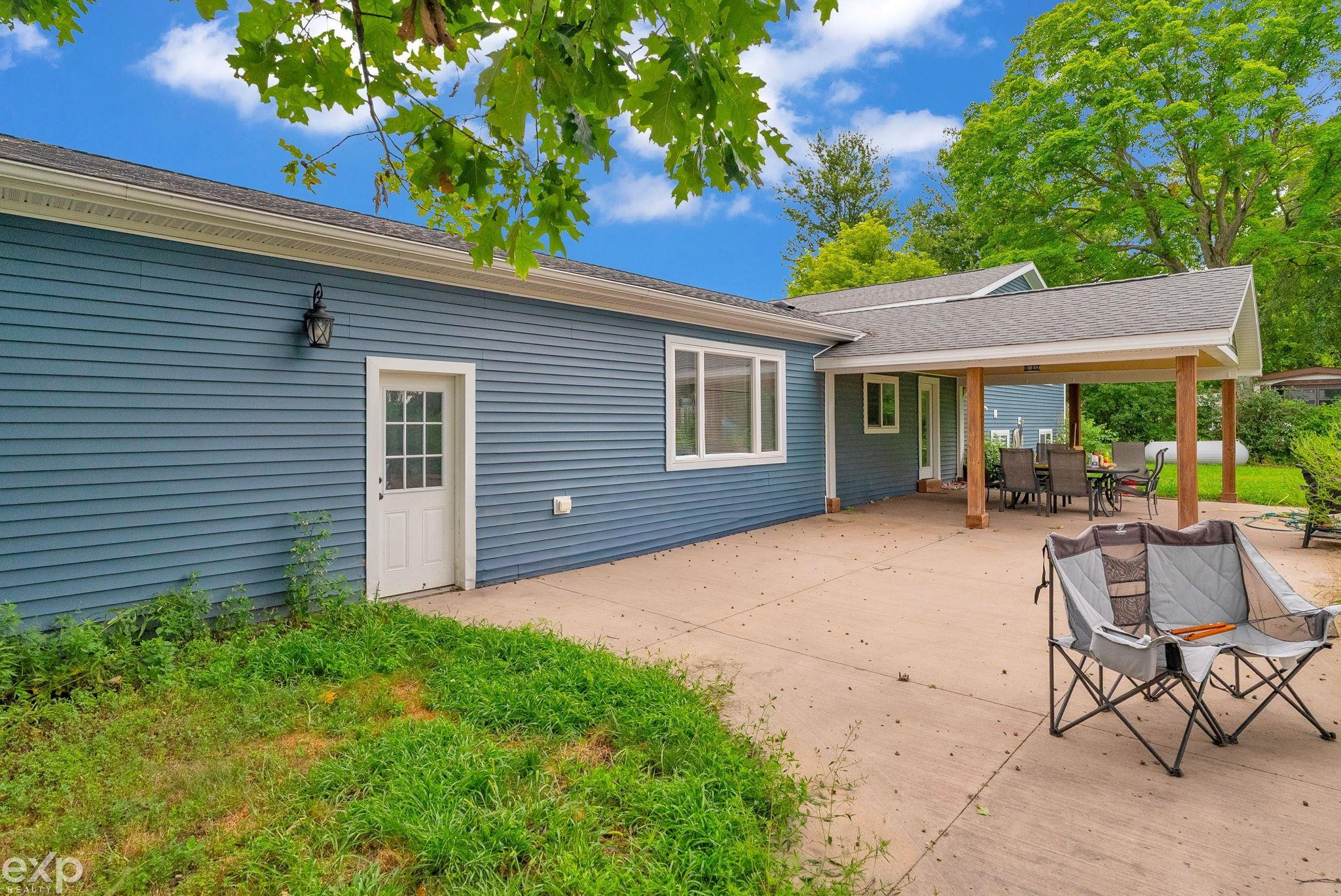 8808 S federal Road, Shepherd, MI 48883 — Photo 36