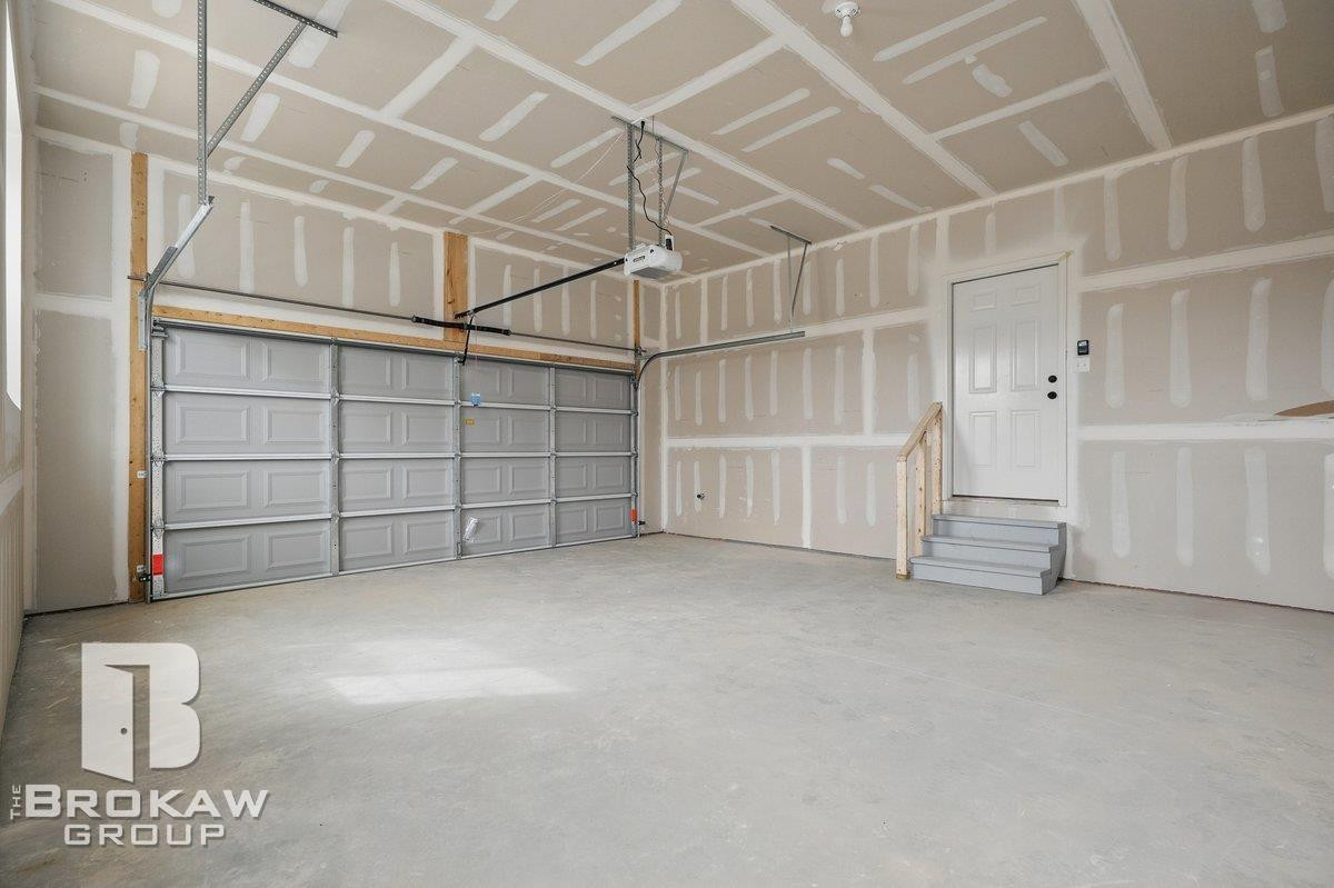 1421 Luxington Drive, Lapeer, MI 48446 — Photo 37