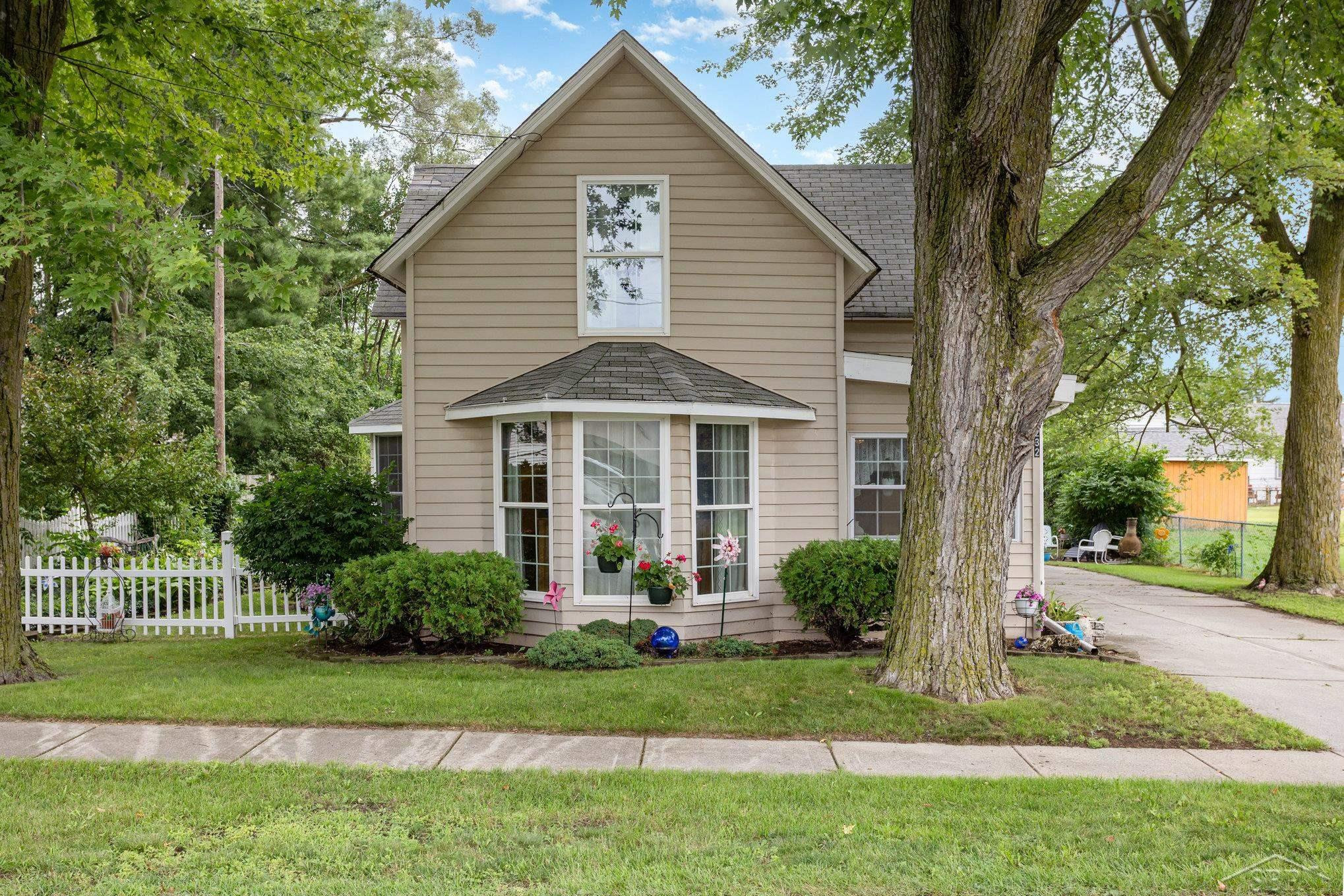 232 Henry Street, Hemlock, MI 48626 — Photo 2