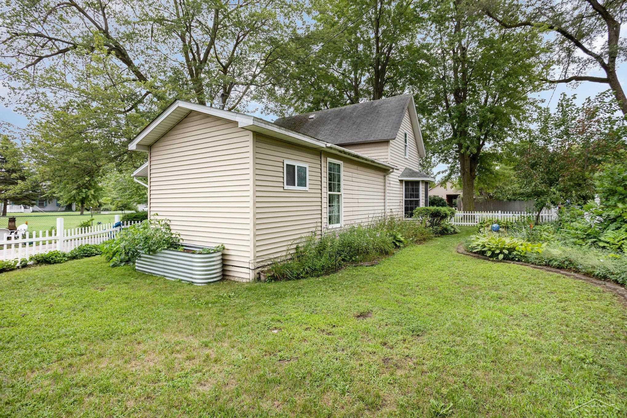 232 Henry Street, Hemlock, MI 48626 — Photo 25