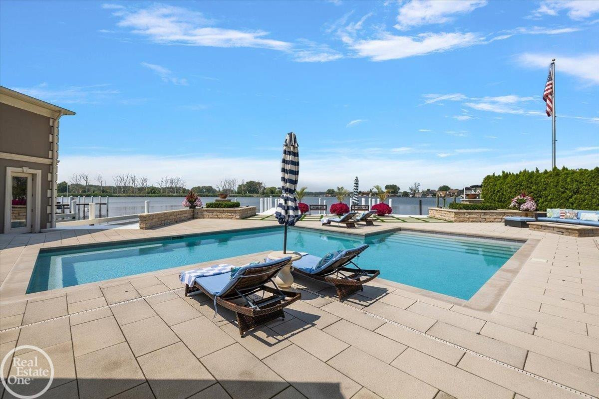 38371 Huron Pointe Drive, MI — Photo 15