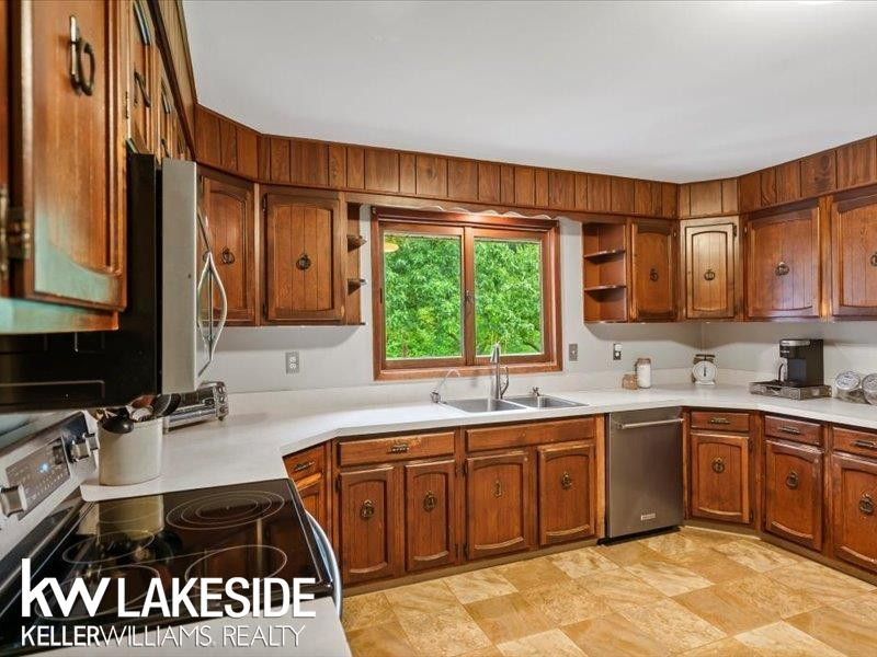 17550 BORDMAN Road, MI — Photo 18