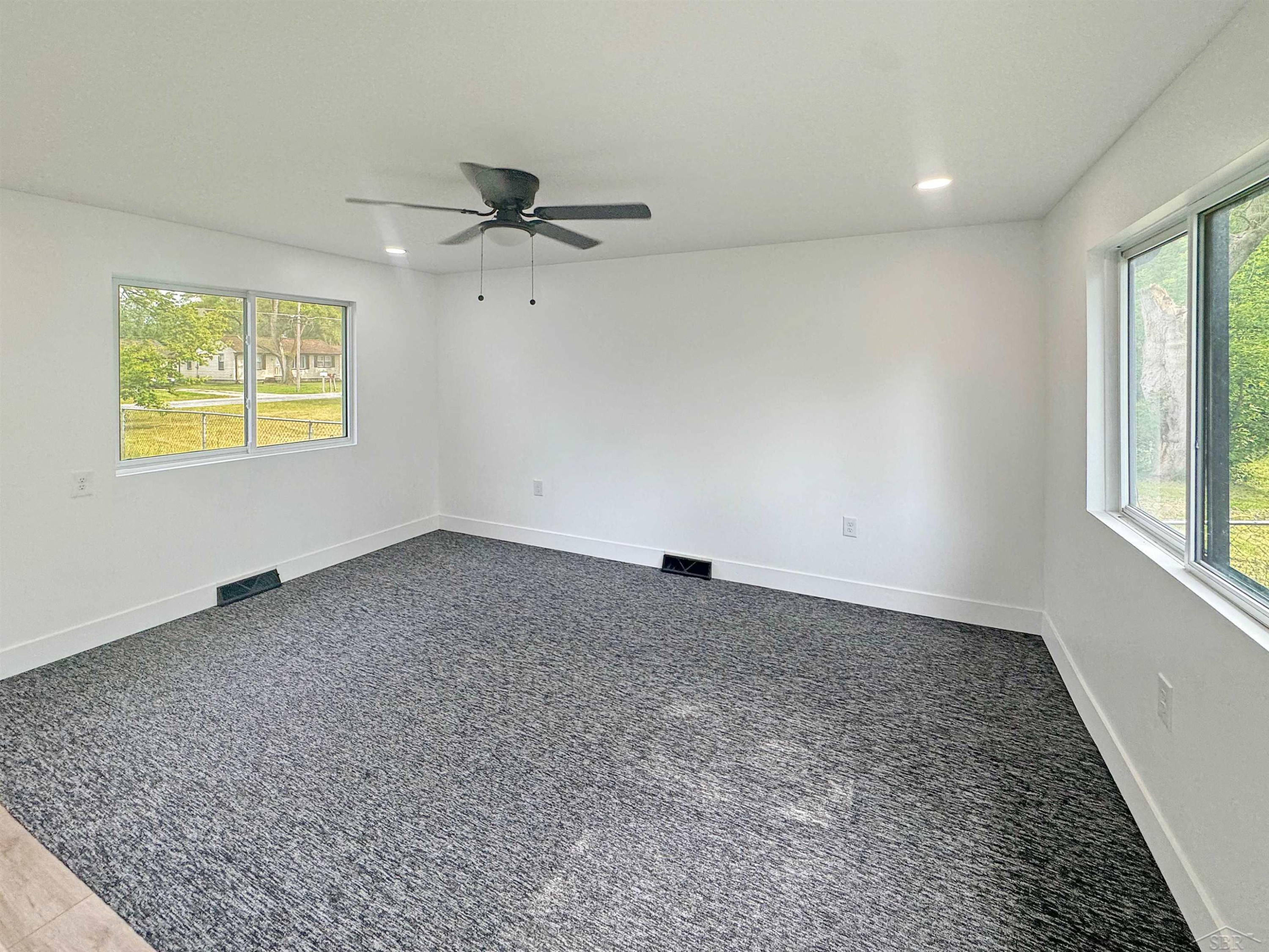 4984 Hull Road, MI 48601 — Photo 6