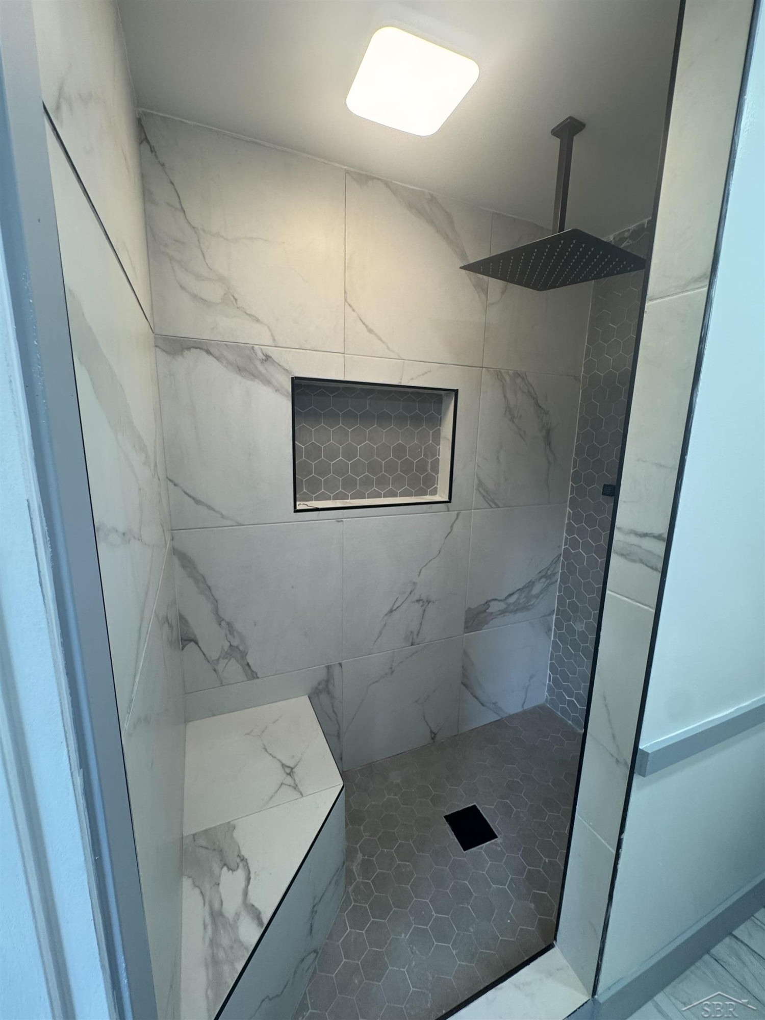 4984 Hull Road, MI 48601 — Photo 15