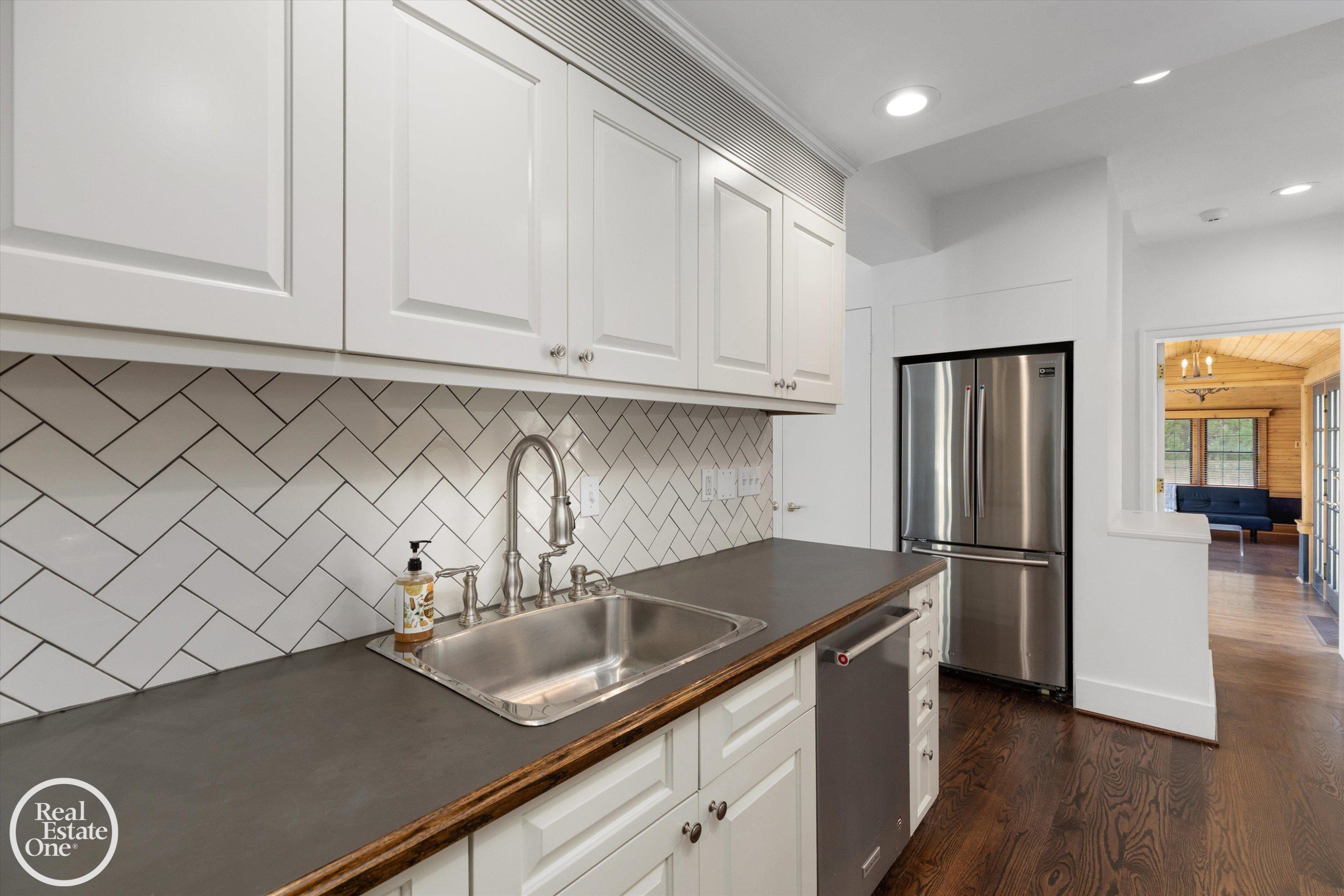 277 Lincoln Road, Grosse Pointe, MI 48230 — Photo 20