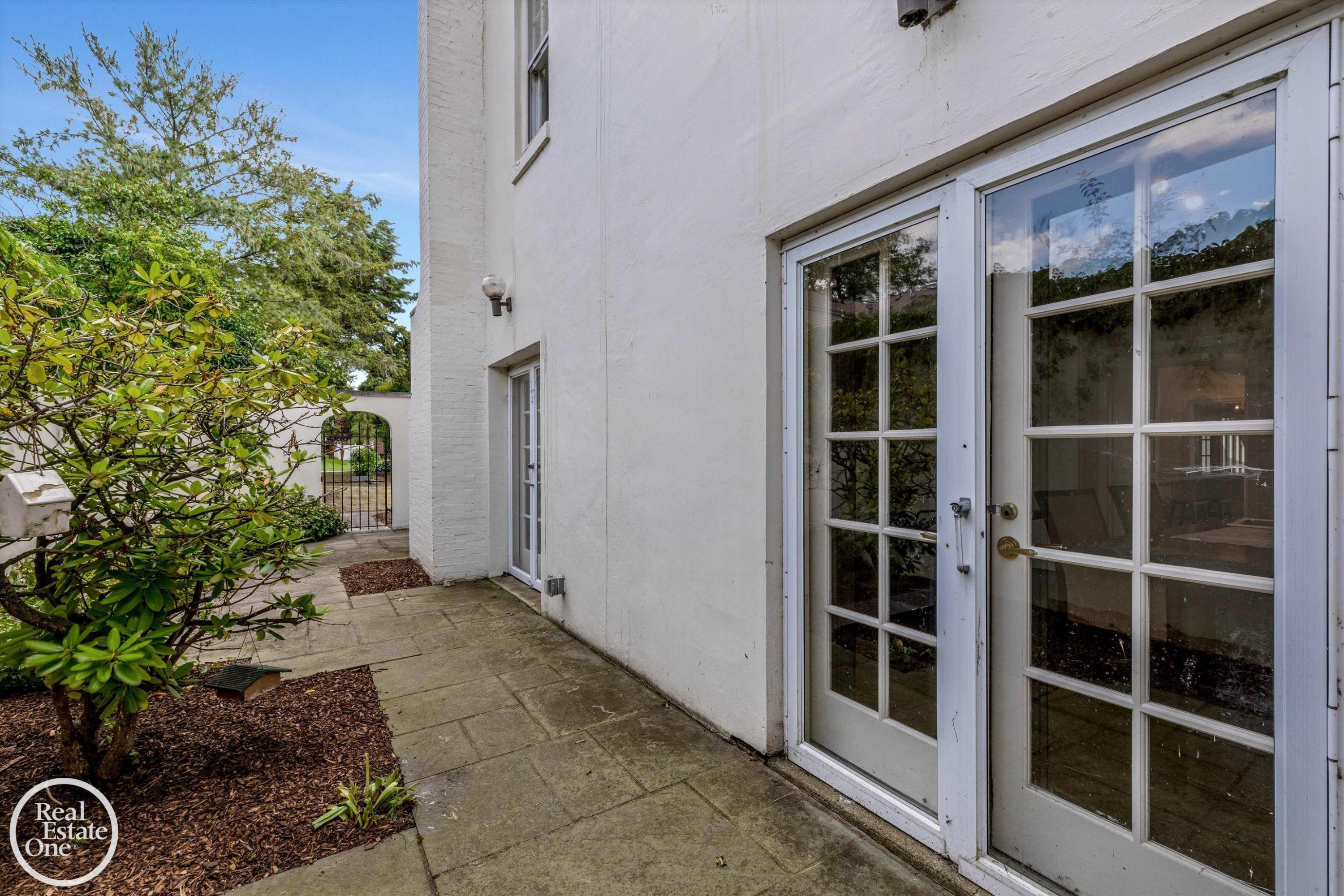 277 Lincoln Road, Grosse Pointe, MI 48230 — Photo 48