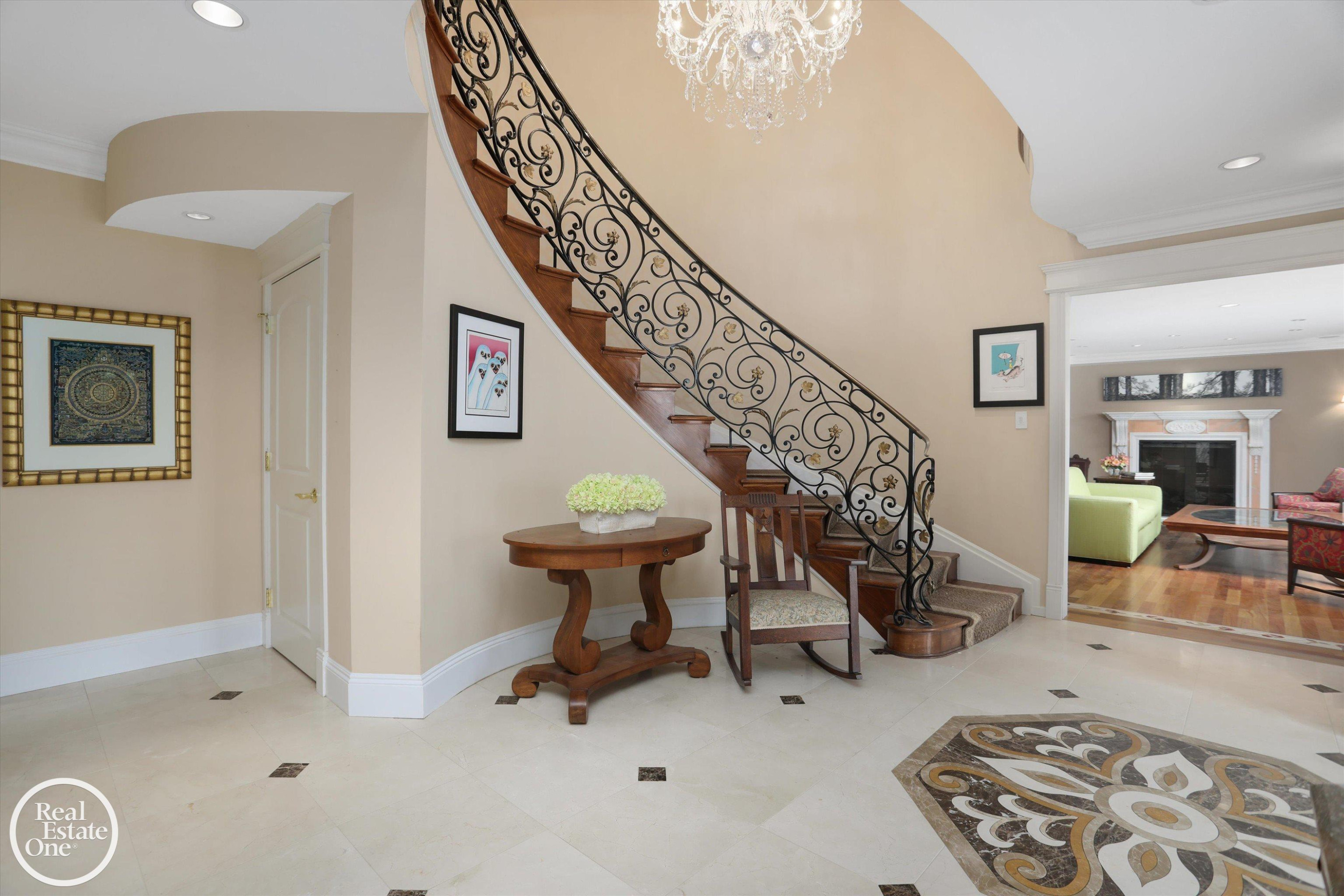 583 Lake Shore Road, Grosse Pointe Shores, MI 48236 — Photo 11