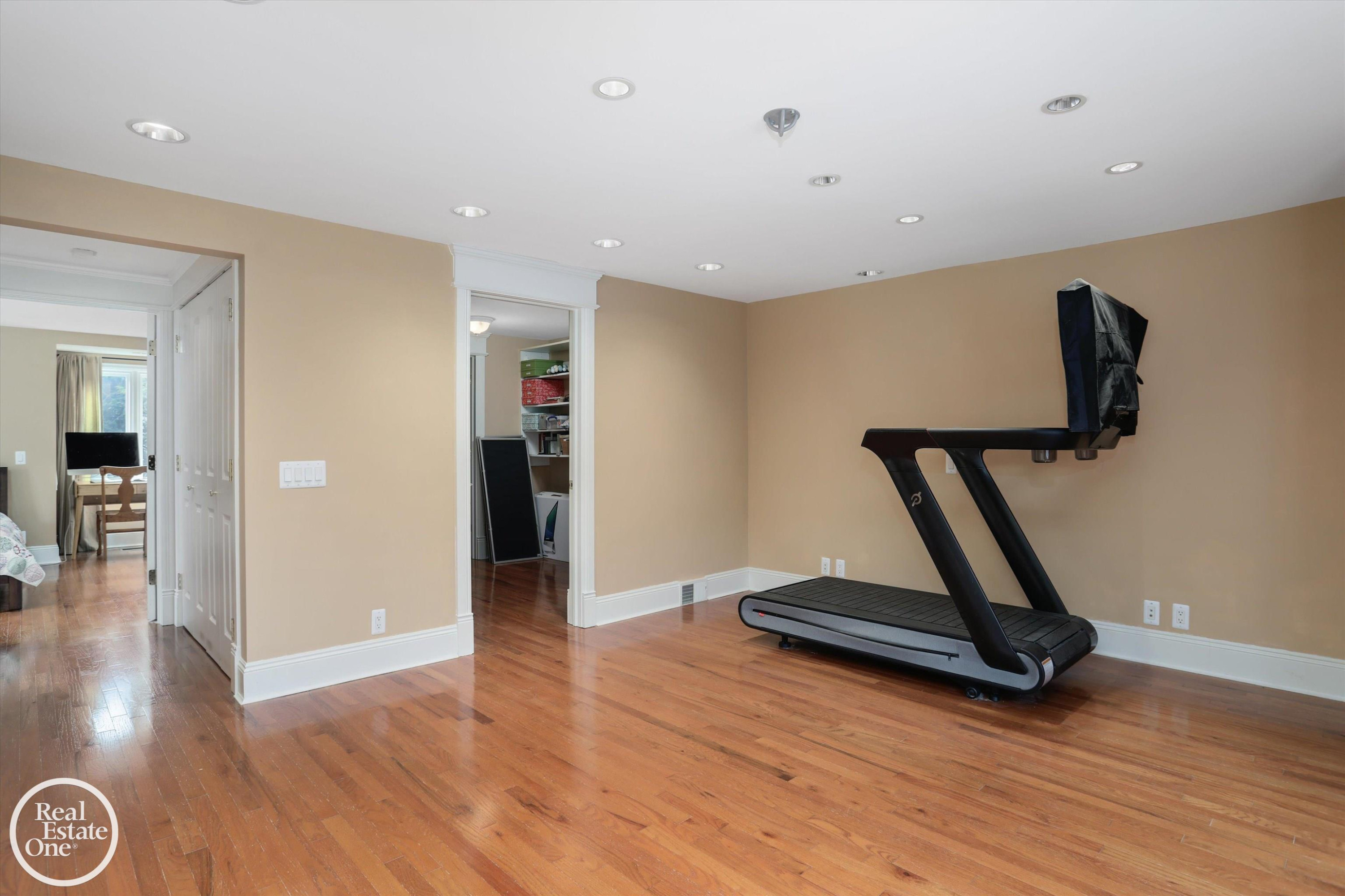 583 Lake Shore Road, Grosse Pointe Shores, MI 48236 — Photo 53