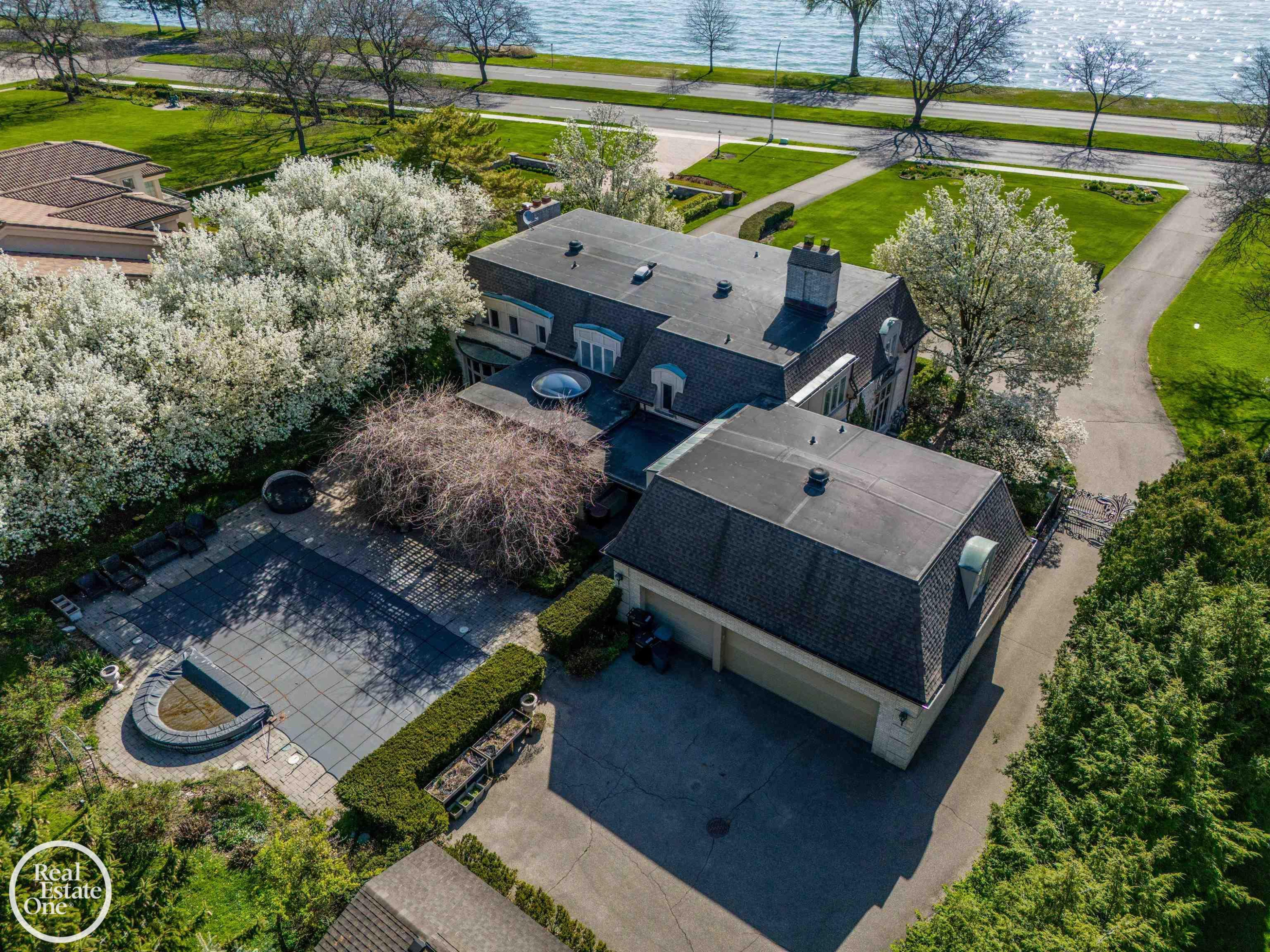 583 Lake Shore Road, Grosse Pointe Shores, MI 48236 — Photo 88