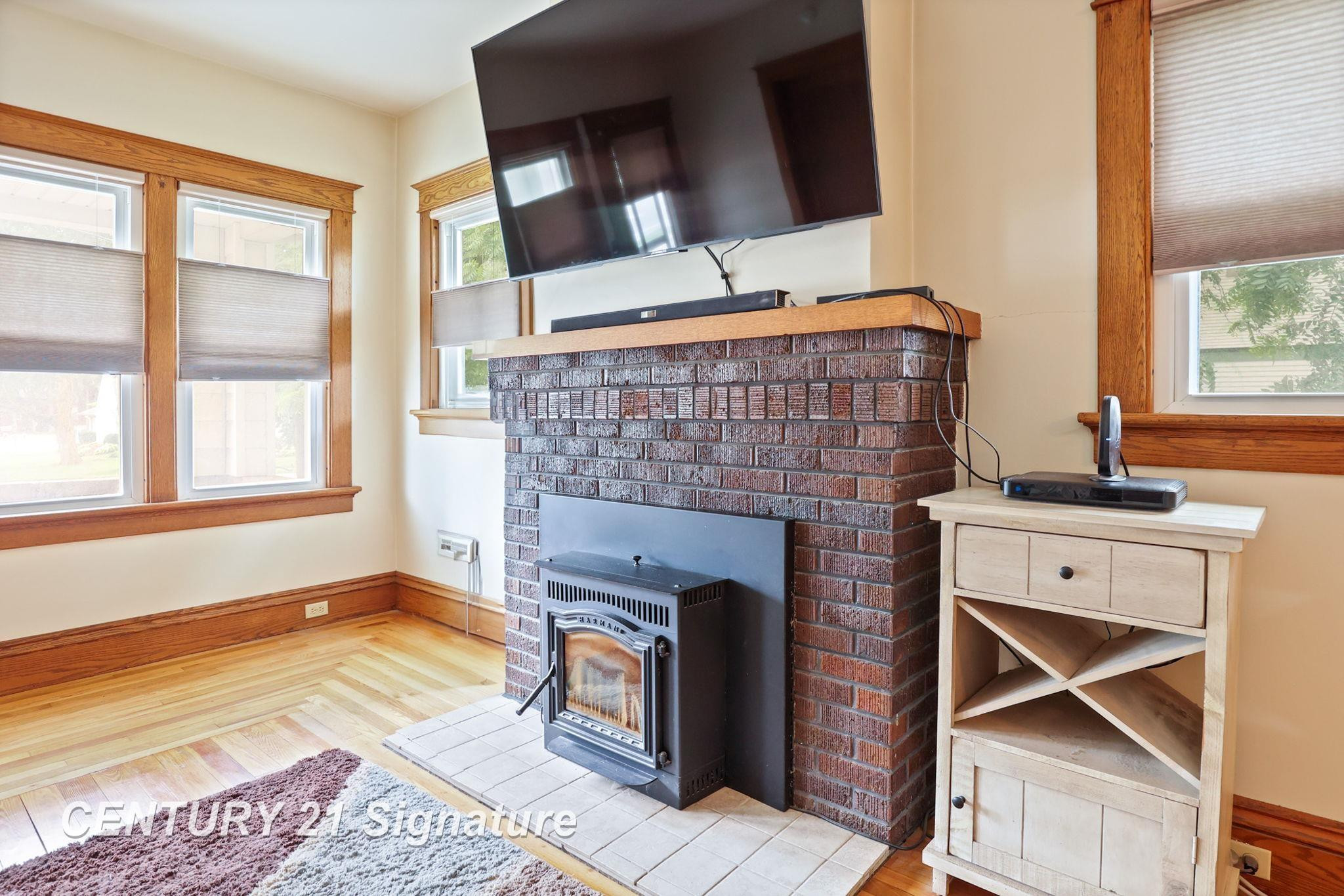 230 E Genesee Street, Frankenmuth, MI 48734 — Photo 8