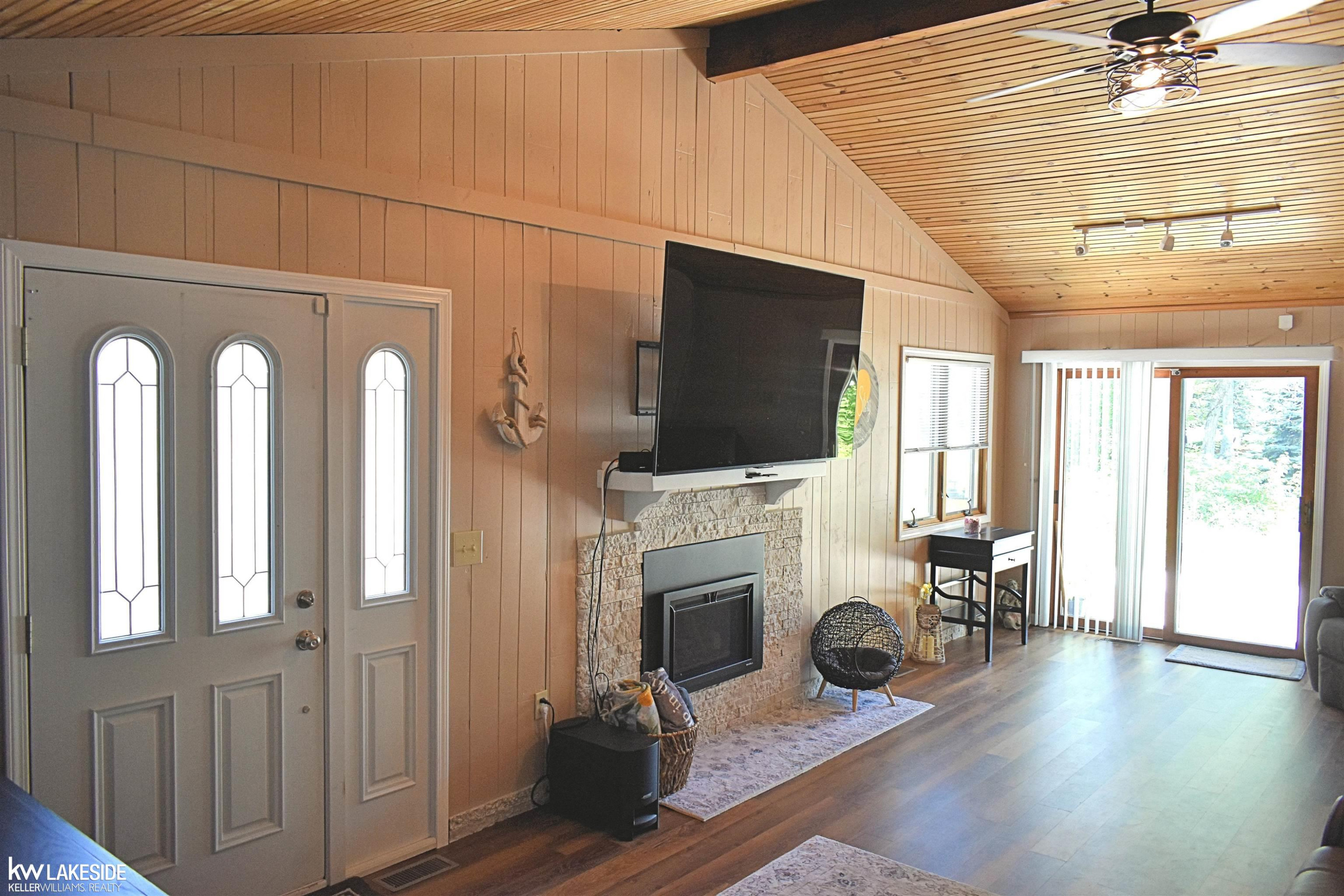 6694 Blake Drive, Caseville, MI 48725 — Photo 22