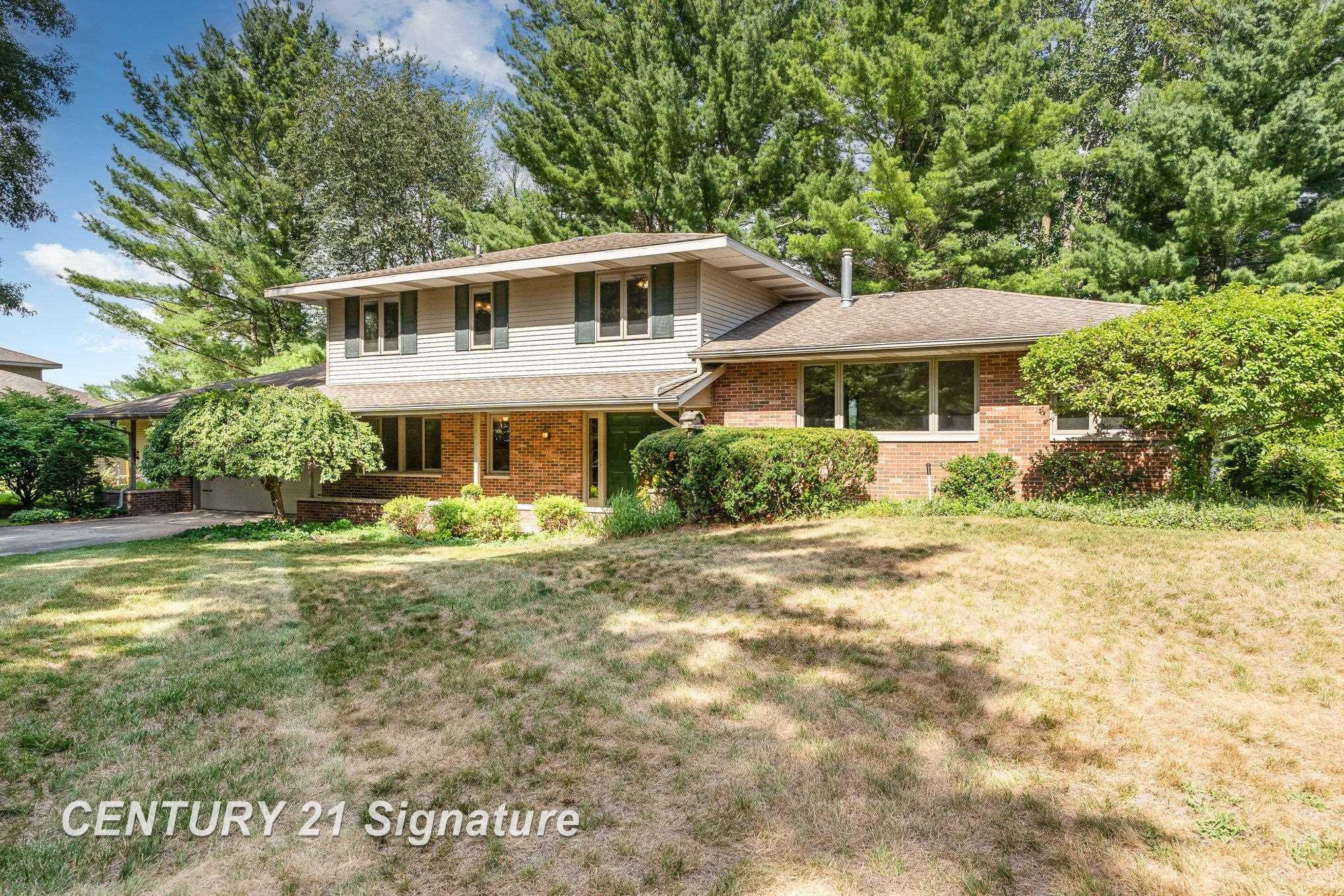 4198 N Francis Shores Avenue, Sanford, MI 48657 — Photo 2