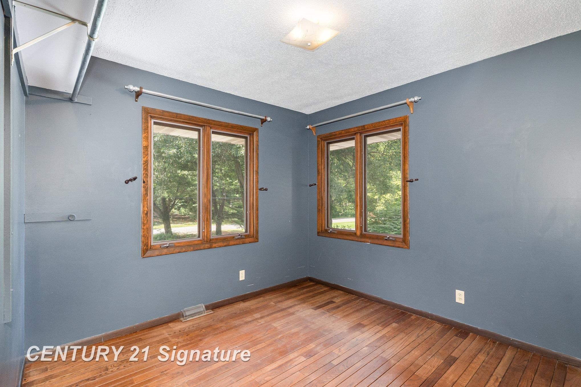 4198 N Francis Shores Avenue, Sanford, MI 48657 — Photo 29