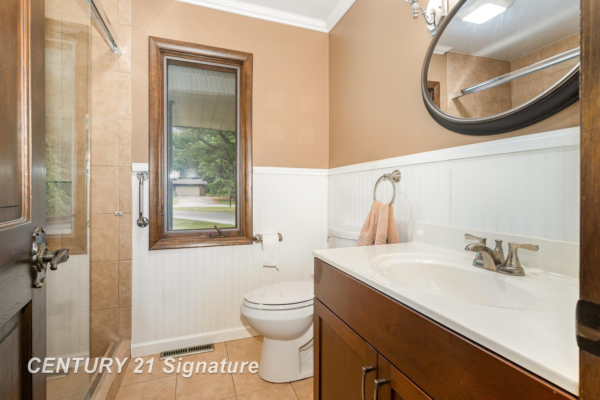 4198 N Francis Shores Avenue, Sanford, MI 48657 — Photo 30