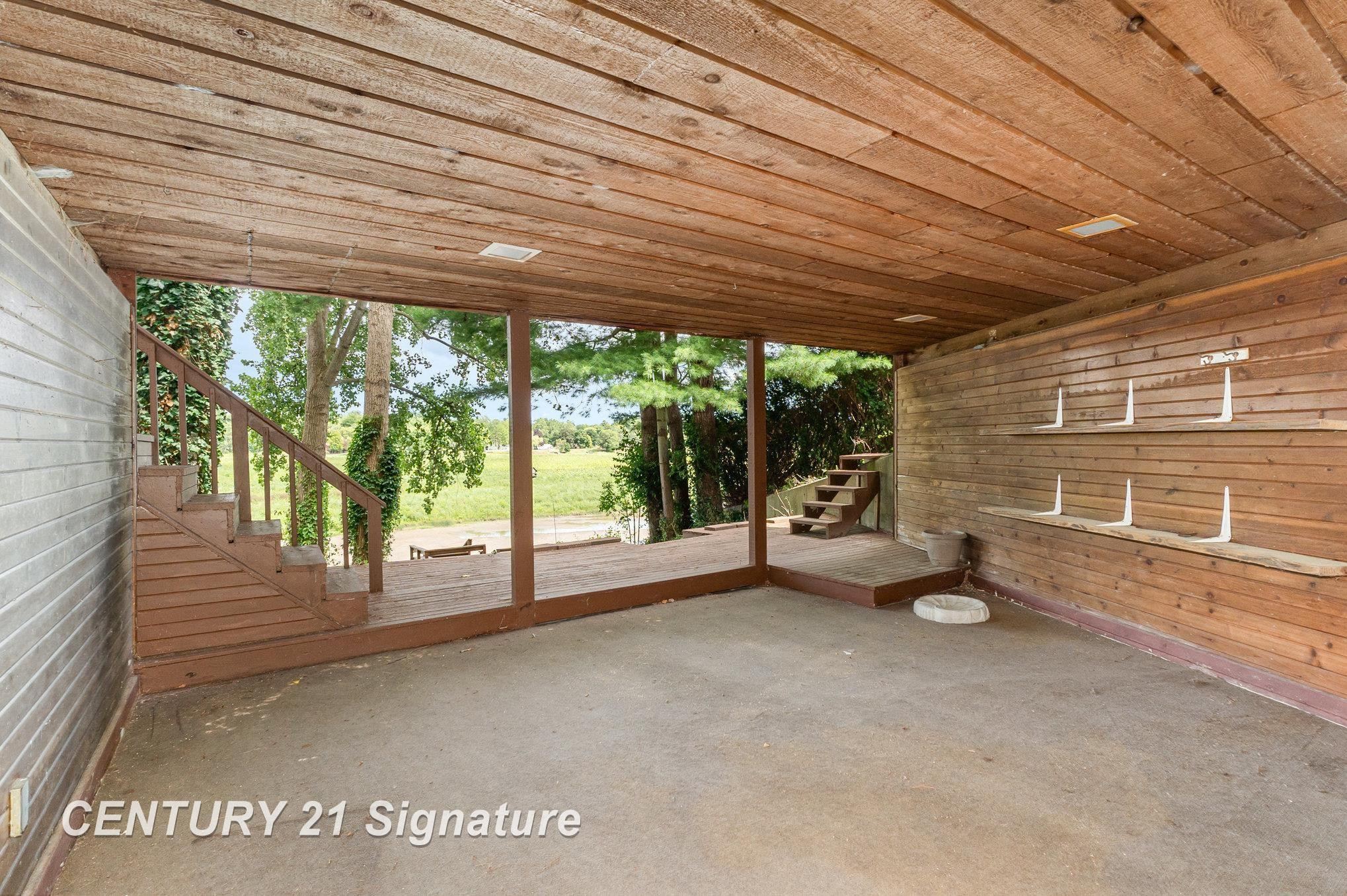4198 N Francis Shores Avenue, Sanford, MI 48657 — Photo 35