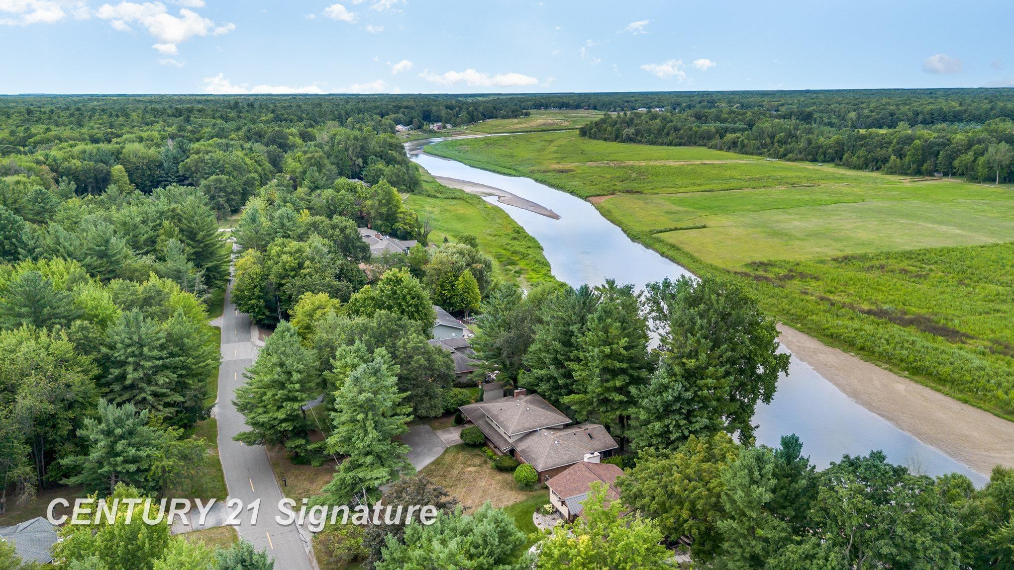 4198 N Francis Shores Avenue, Sanford, MI 48657 — Photo 45