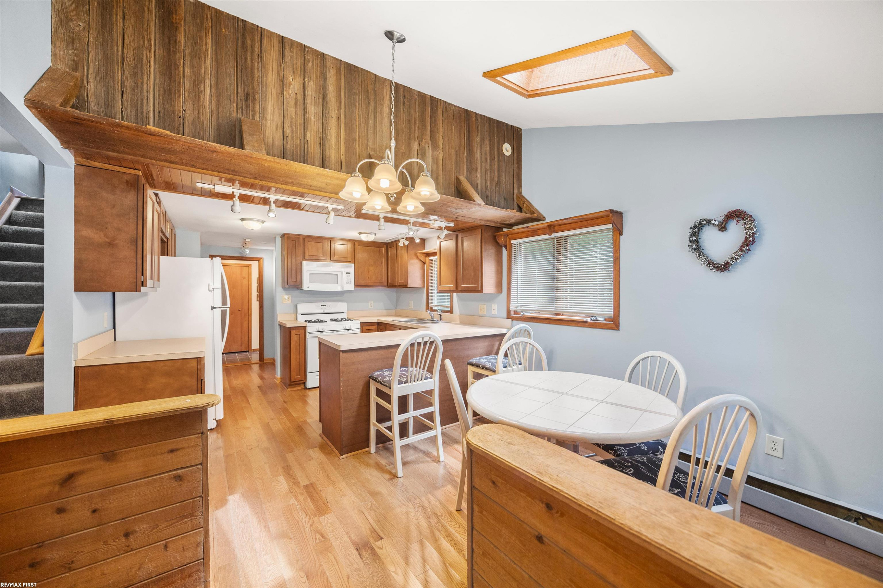 671 Lakeshore Drive, Columbiaville, MI 48421 — Photo 4