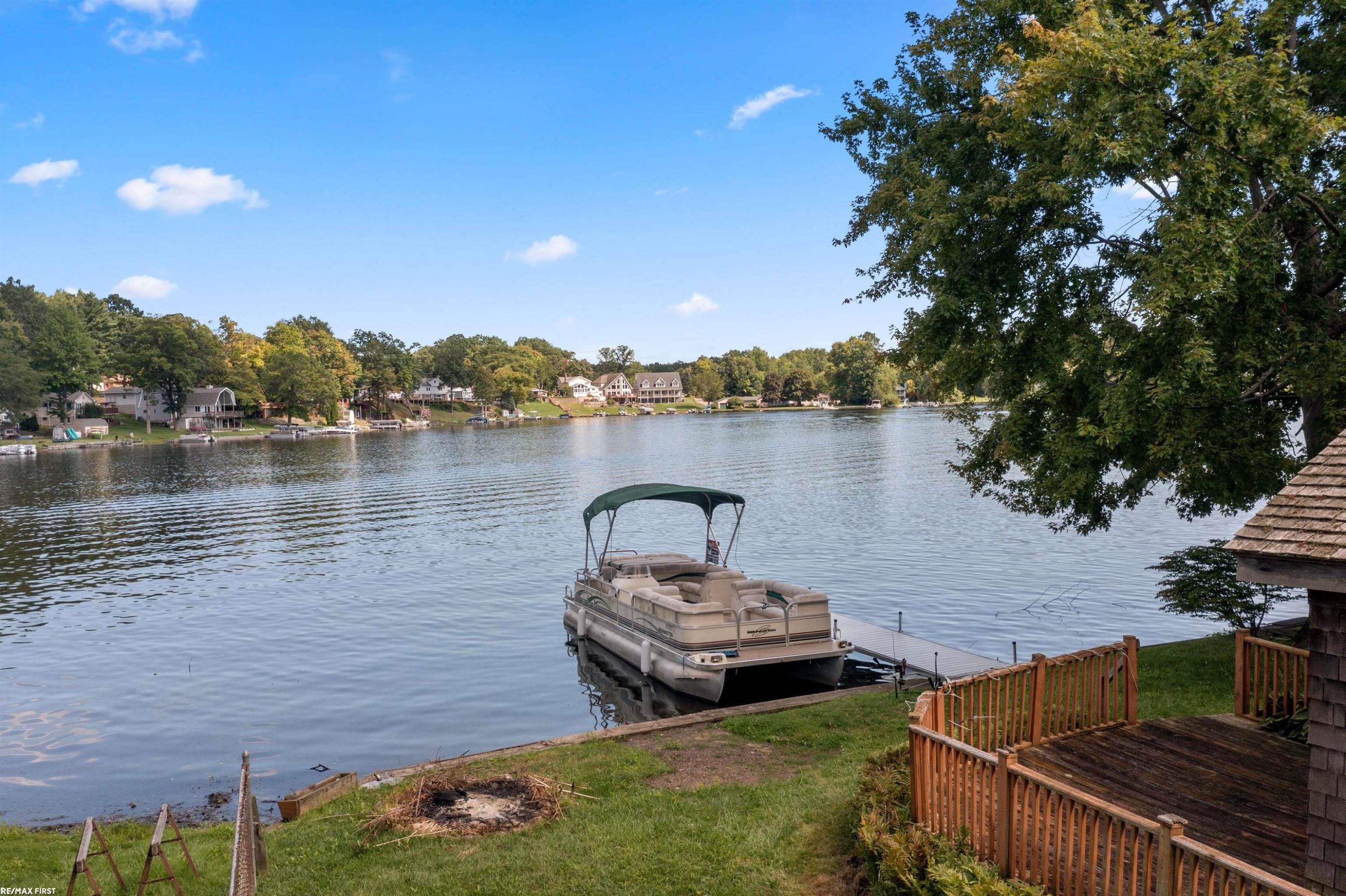 671 Lakeshore Drive, Columbiaville, MI 48421 — Photo 32