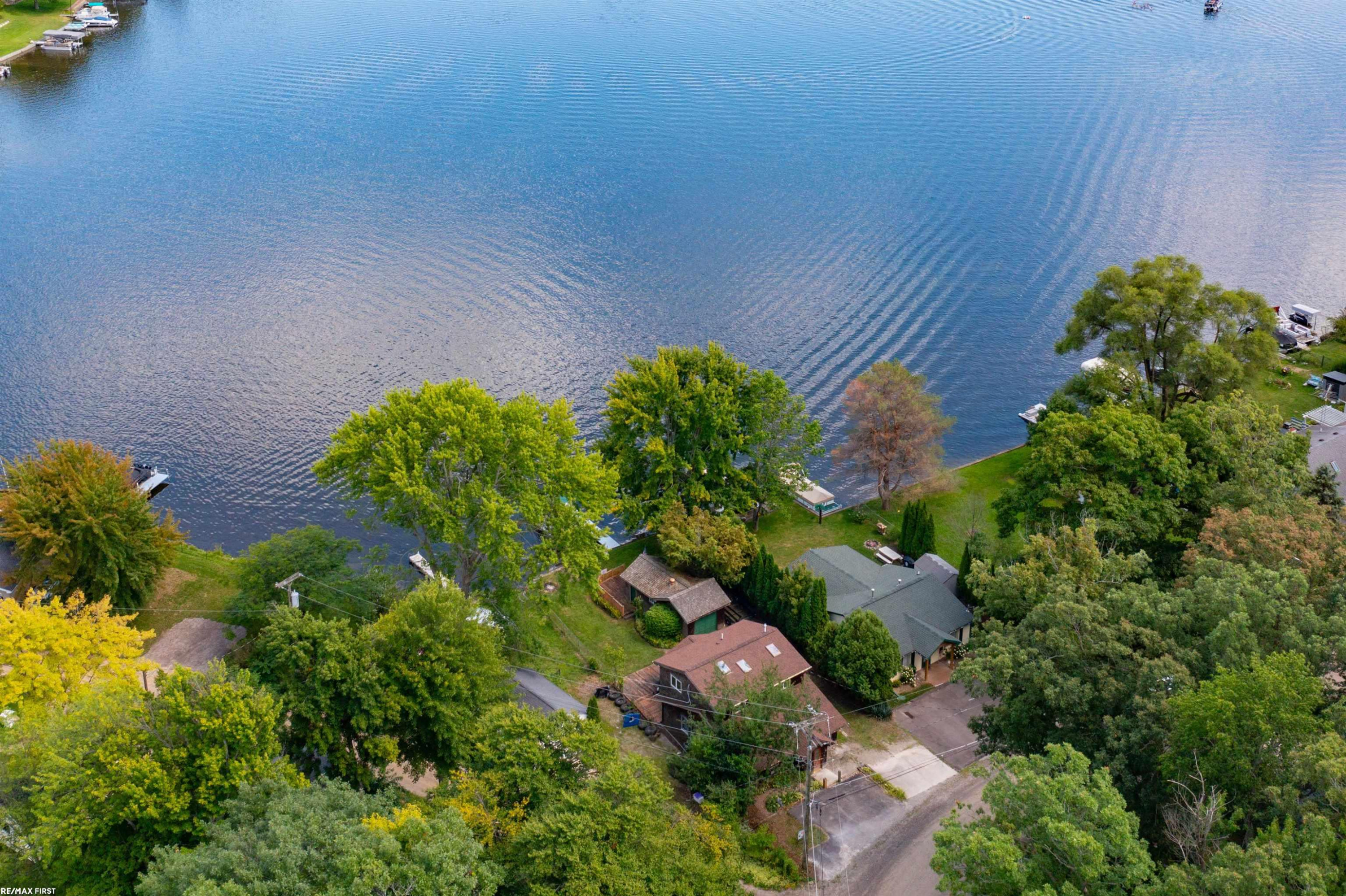 671 Lakeshore Drive, Columbiaville, MI 48421 — Photo 39