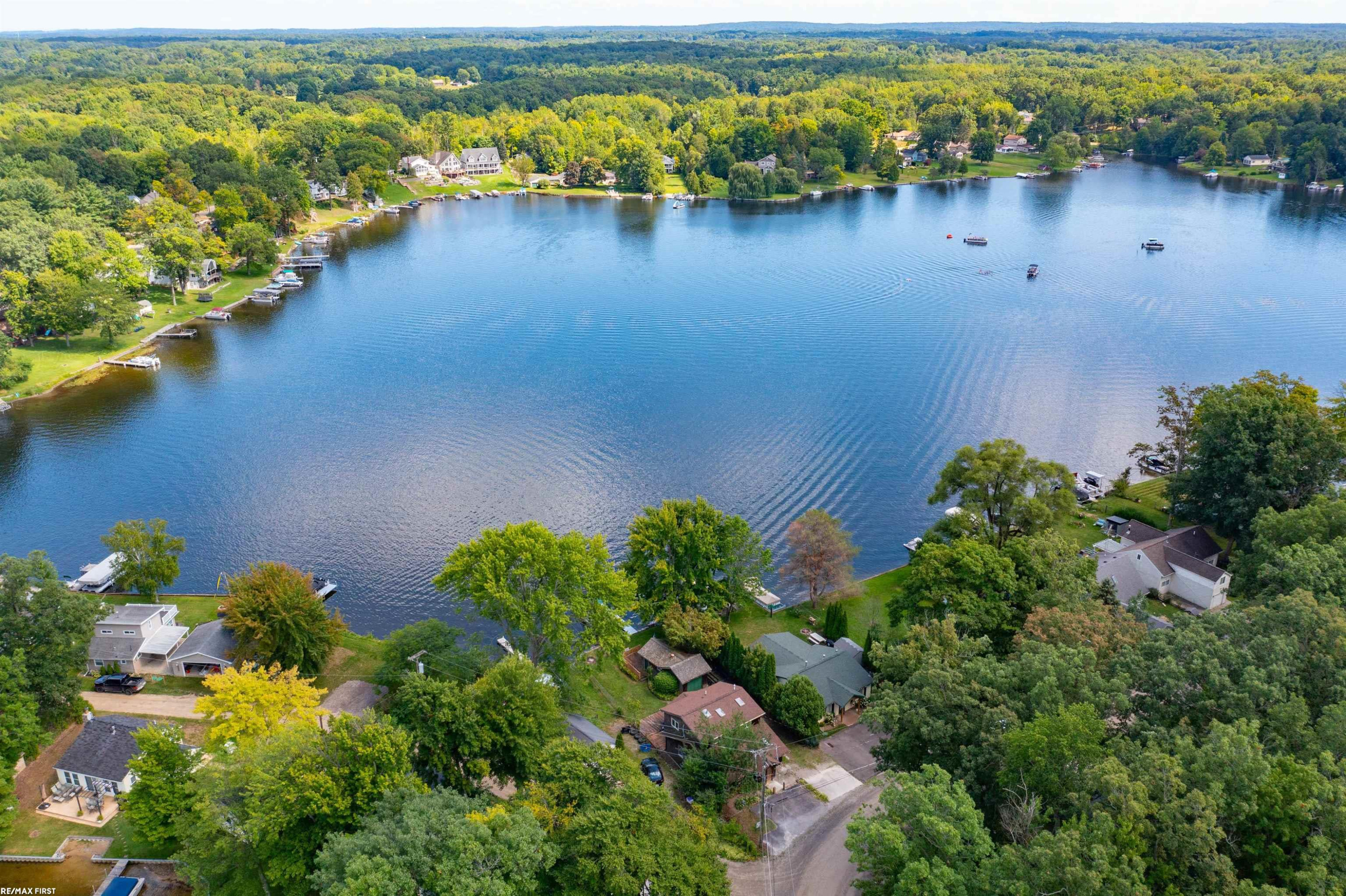 671 Lakeshore Drive, Columbiaville, MI 48421 — Photo 40