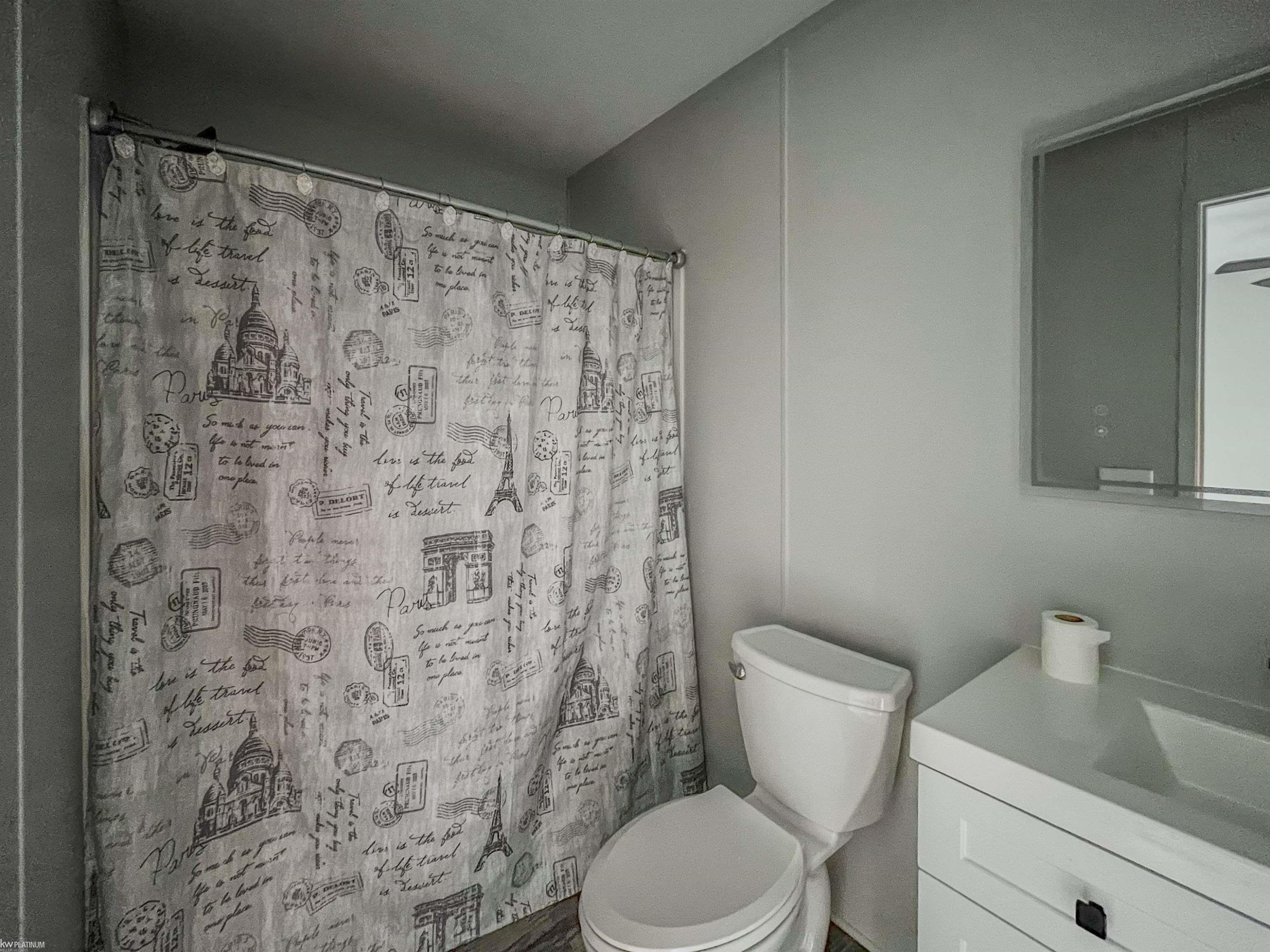 2028 Riverview Drive, MI 48079 — Photo 13