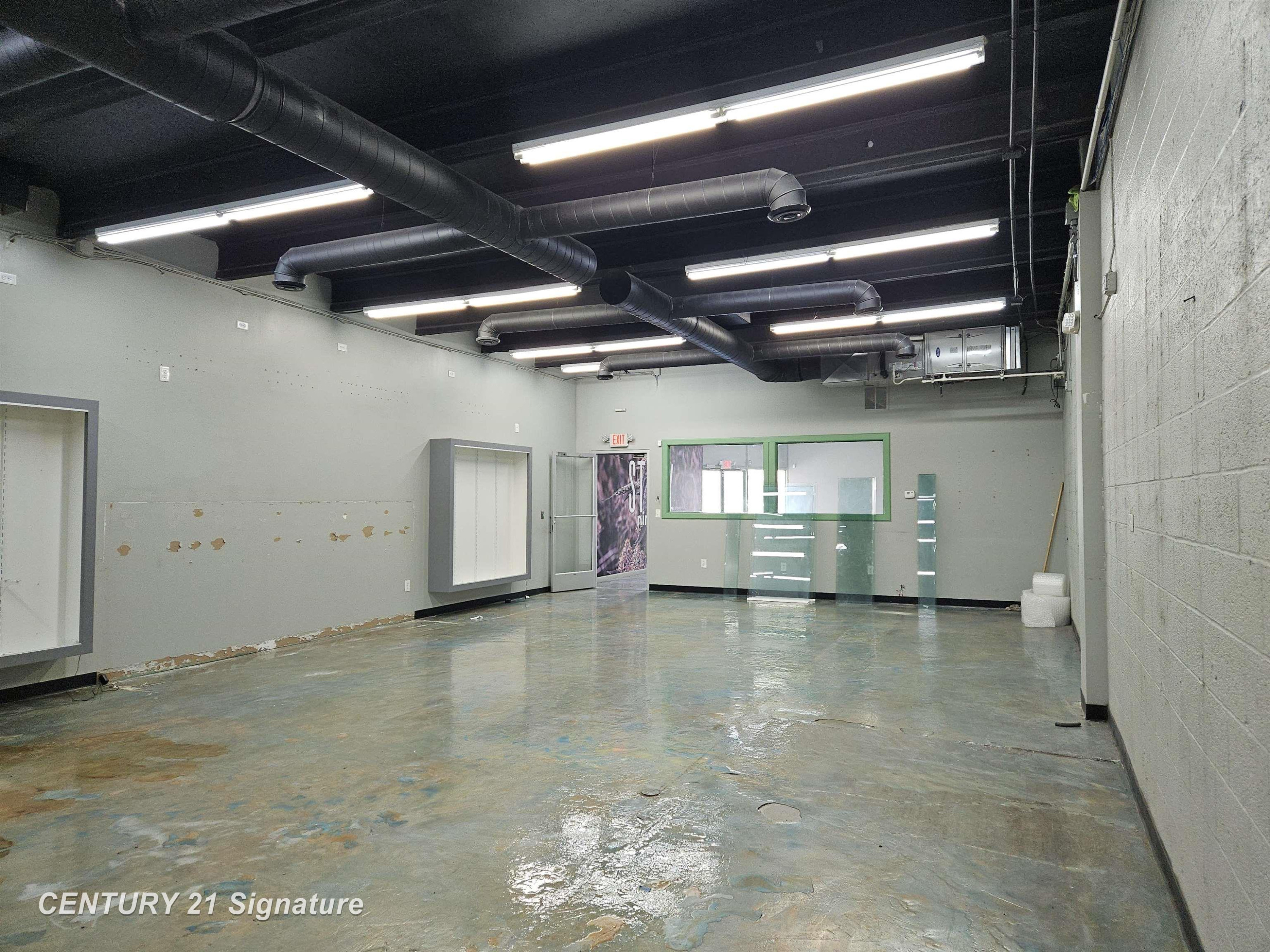 412 Washington Avenue, 415 Adams, Bay City, MI 48708 — Photo 3