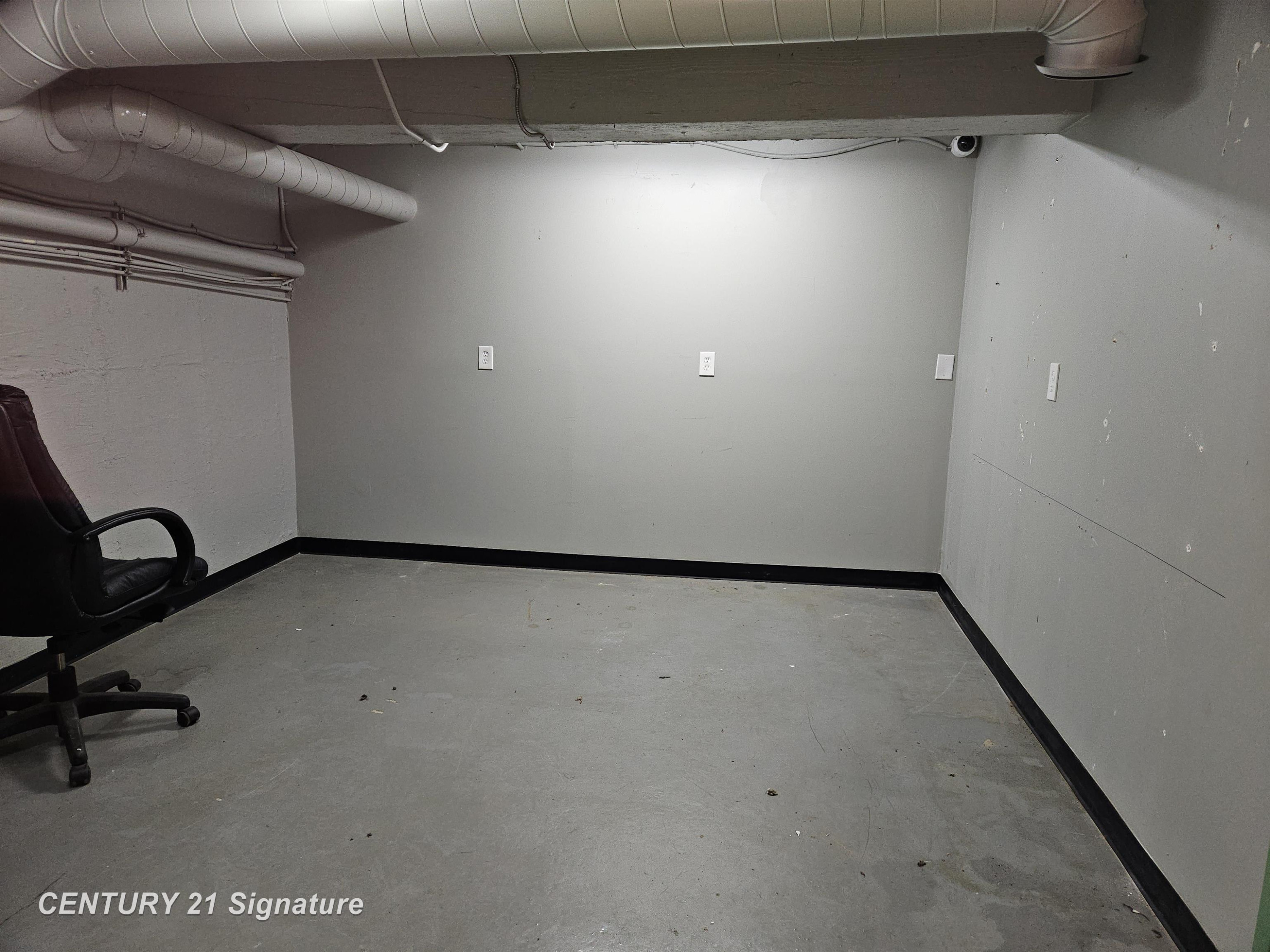 412 Washington Avenue, 415 Adams, Bay City, MI 48708 — Photo 9