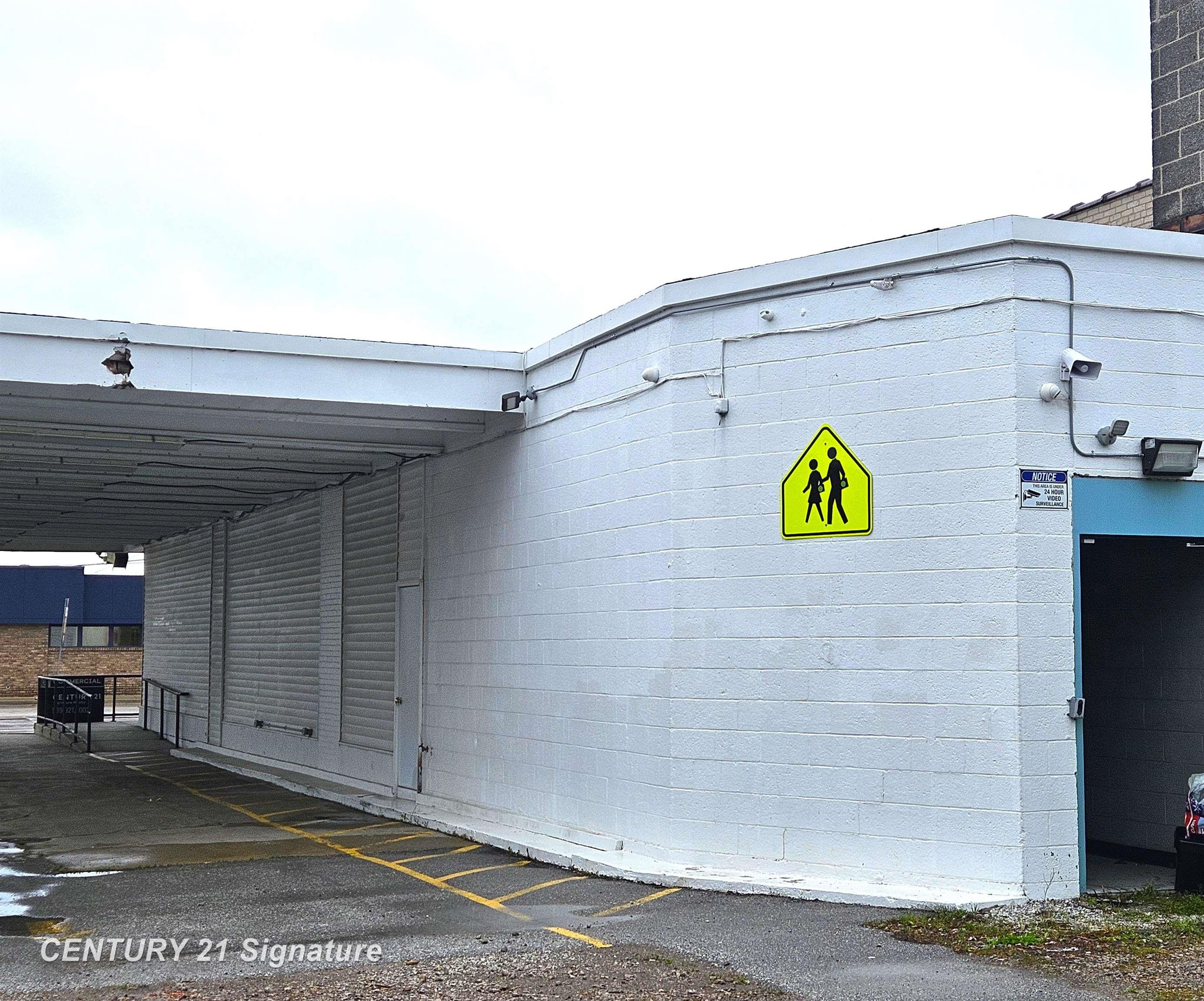 412 Washington Avenue, 415 Adams, Bay City, MI 48708 — Photo 14