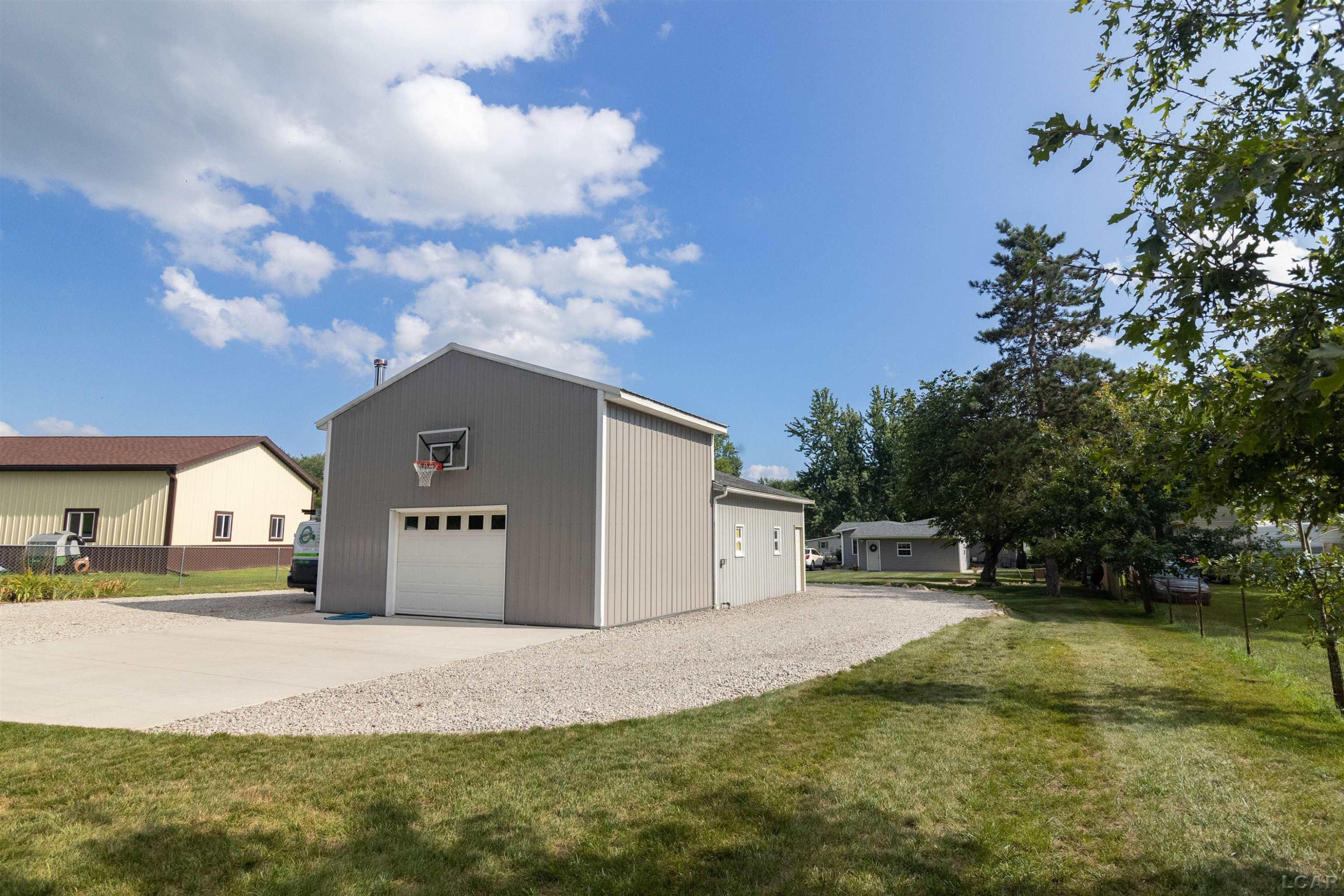 2816 Sharp Road, Adrian, MI 49221 — Photo 39