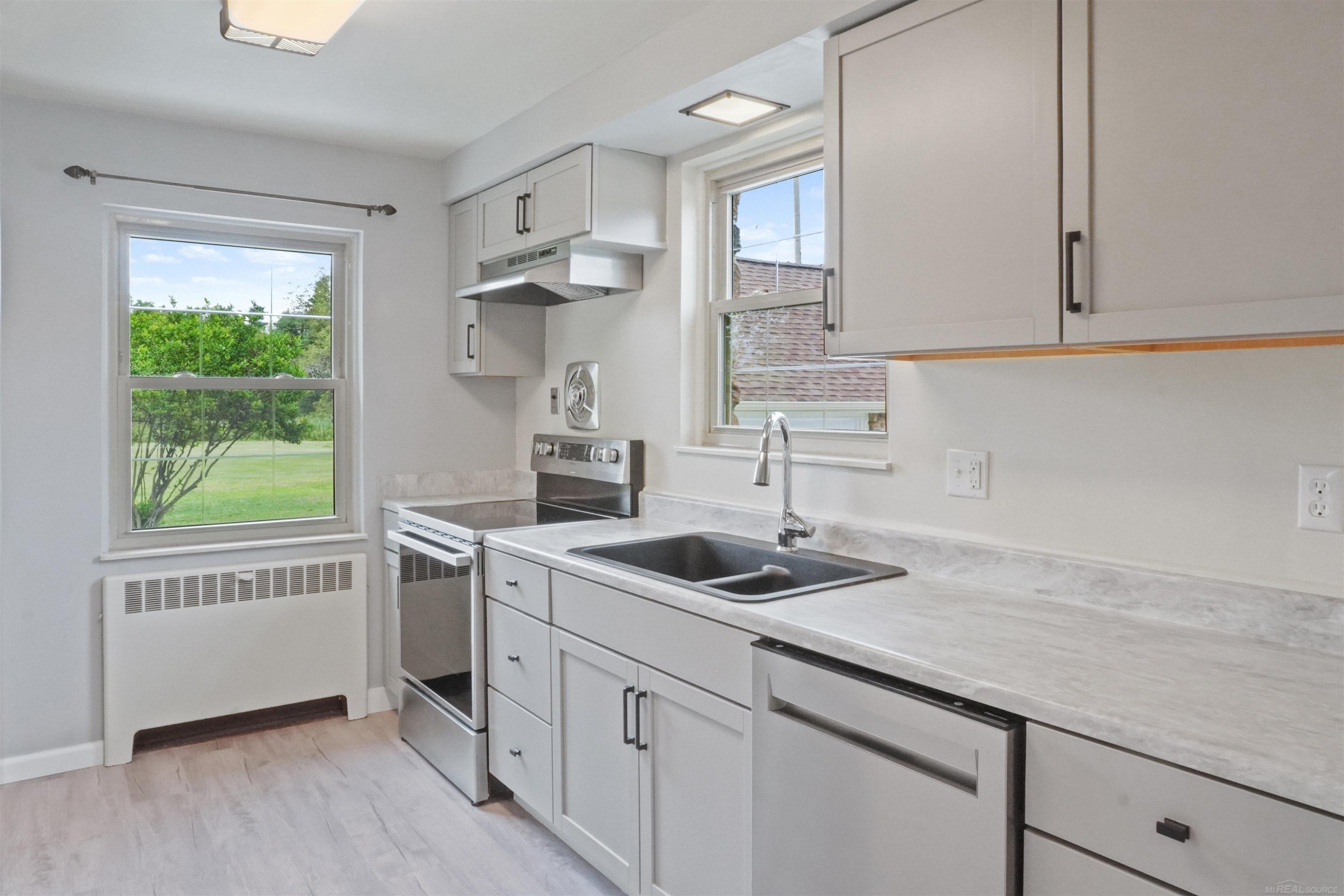 7924 Gratiot Avenue, MI — Photo 13