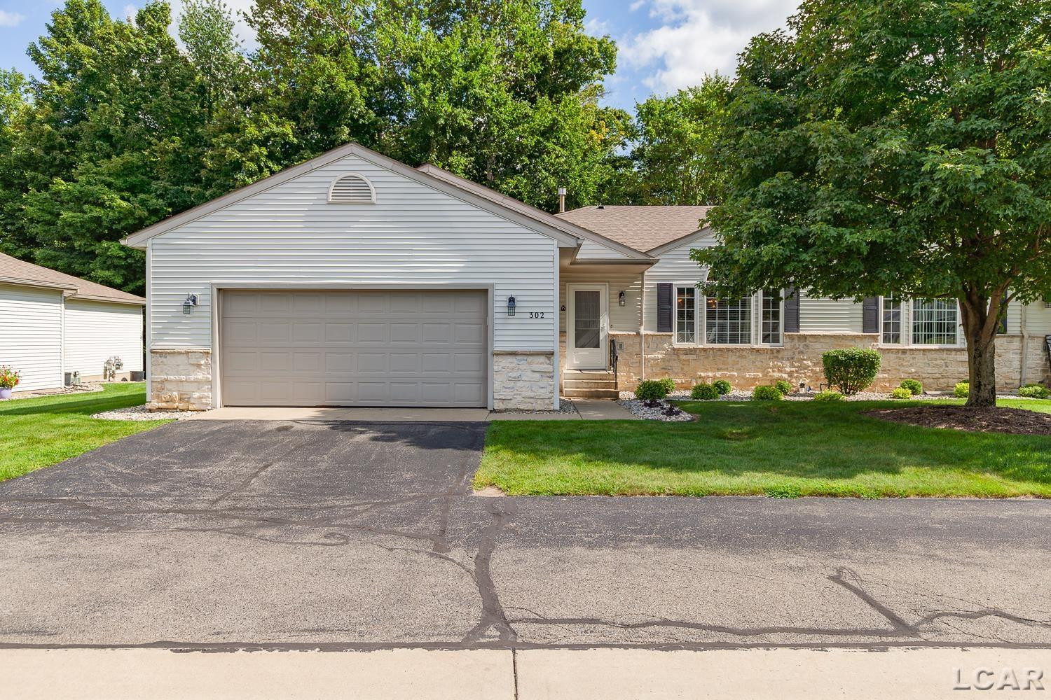 302 Lakewood Drive, Adrian, MI 49221 — front exterior