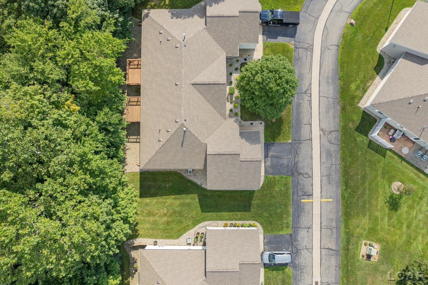 302 Lakewood Drive, Adrian, MI 49221 — Photo 32