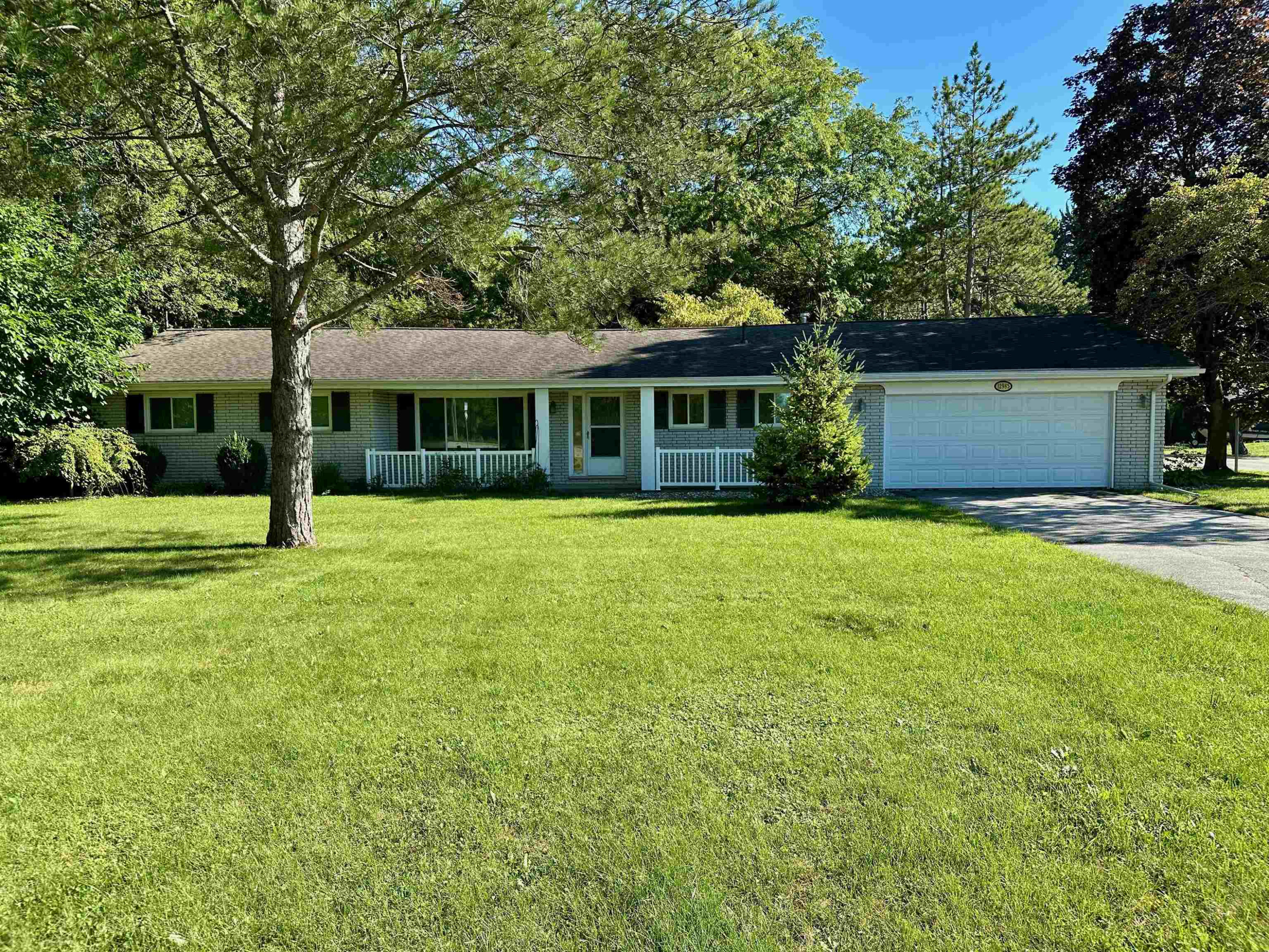 12985 Gratiot Road, Hemlock, MI 48626 — Photo 2