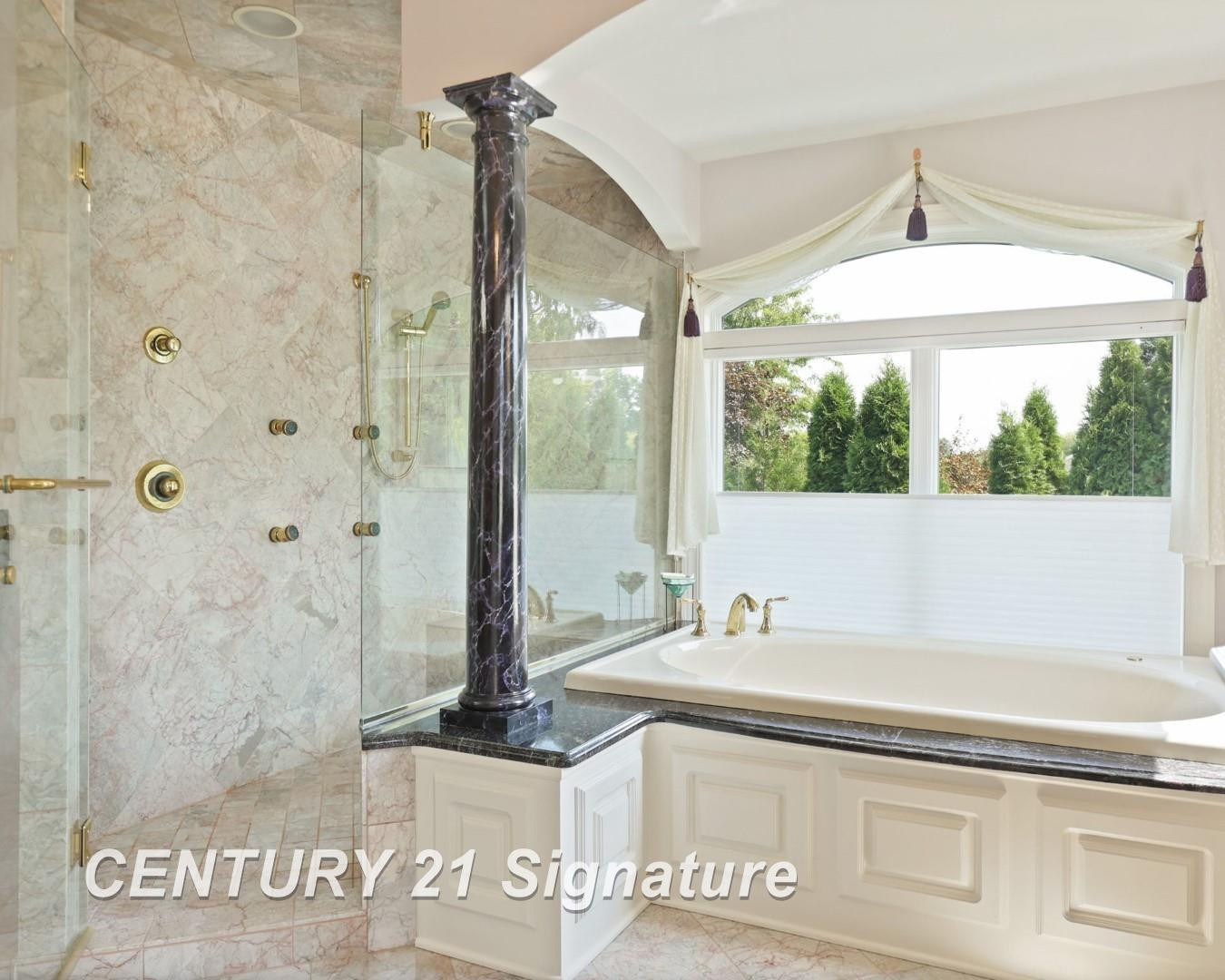 11372 Lake Circle Drive, Saginaw, MI 48609 — Photo 50